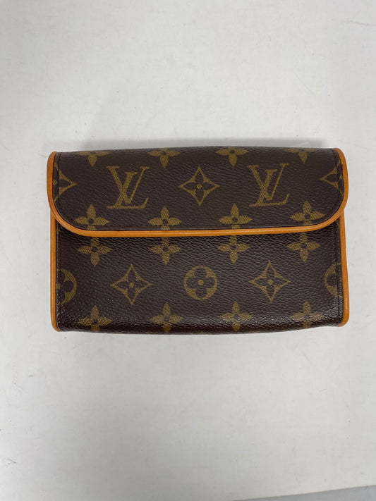 LOUIS VUITTON Monogram Pochette Florentine S