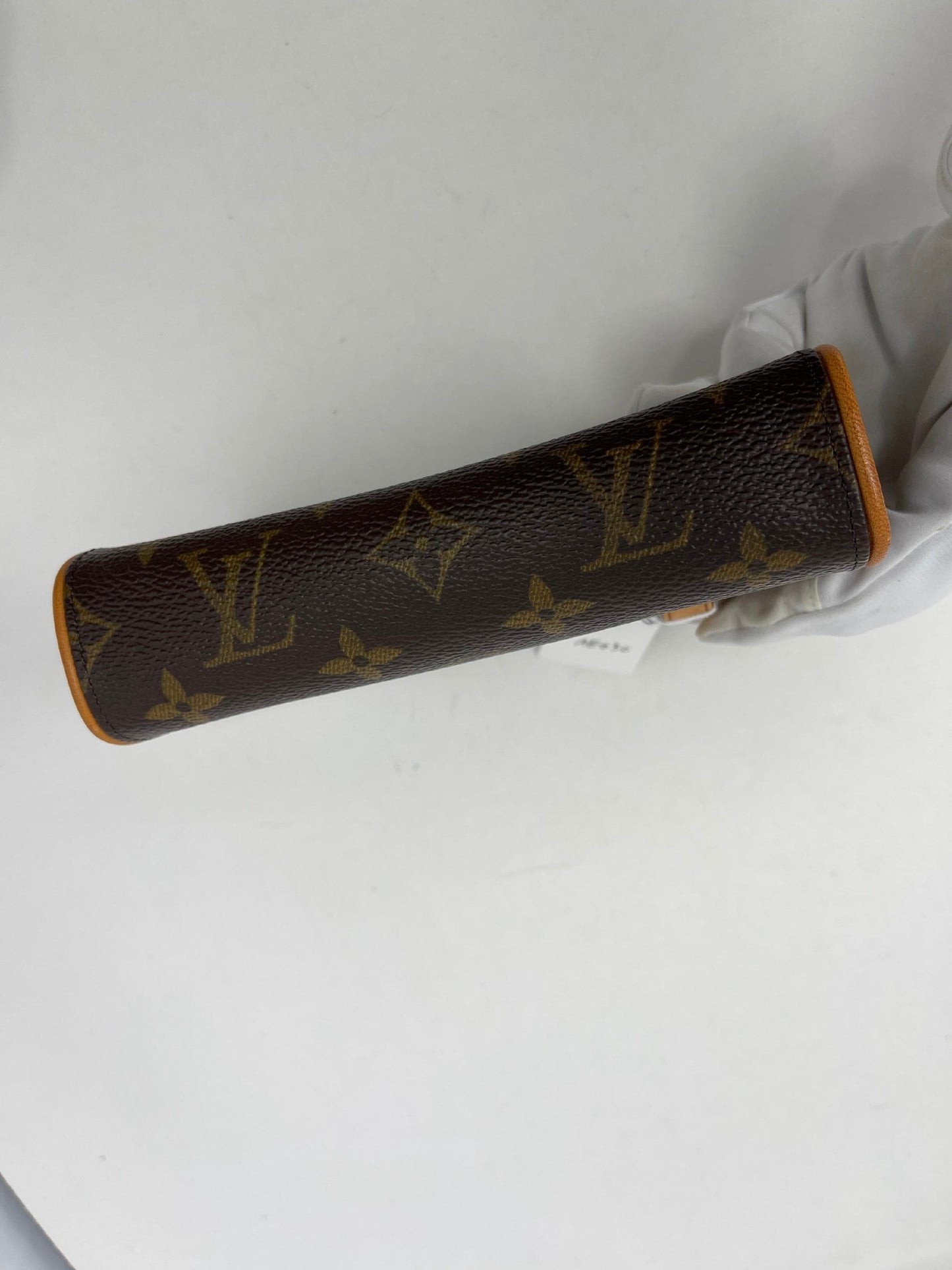 LOUIS VUITTON Monogram Pochette Florentine S