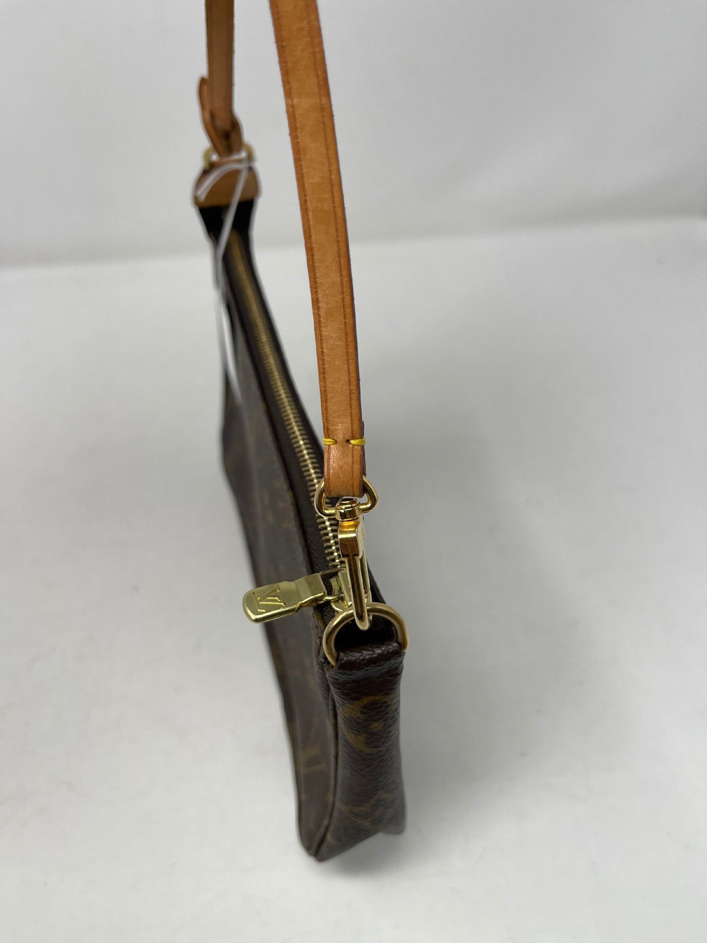 Louis Vuitton Monogram Canvas Pochette Accessoires