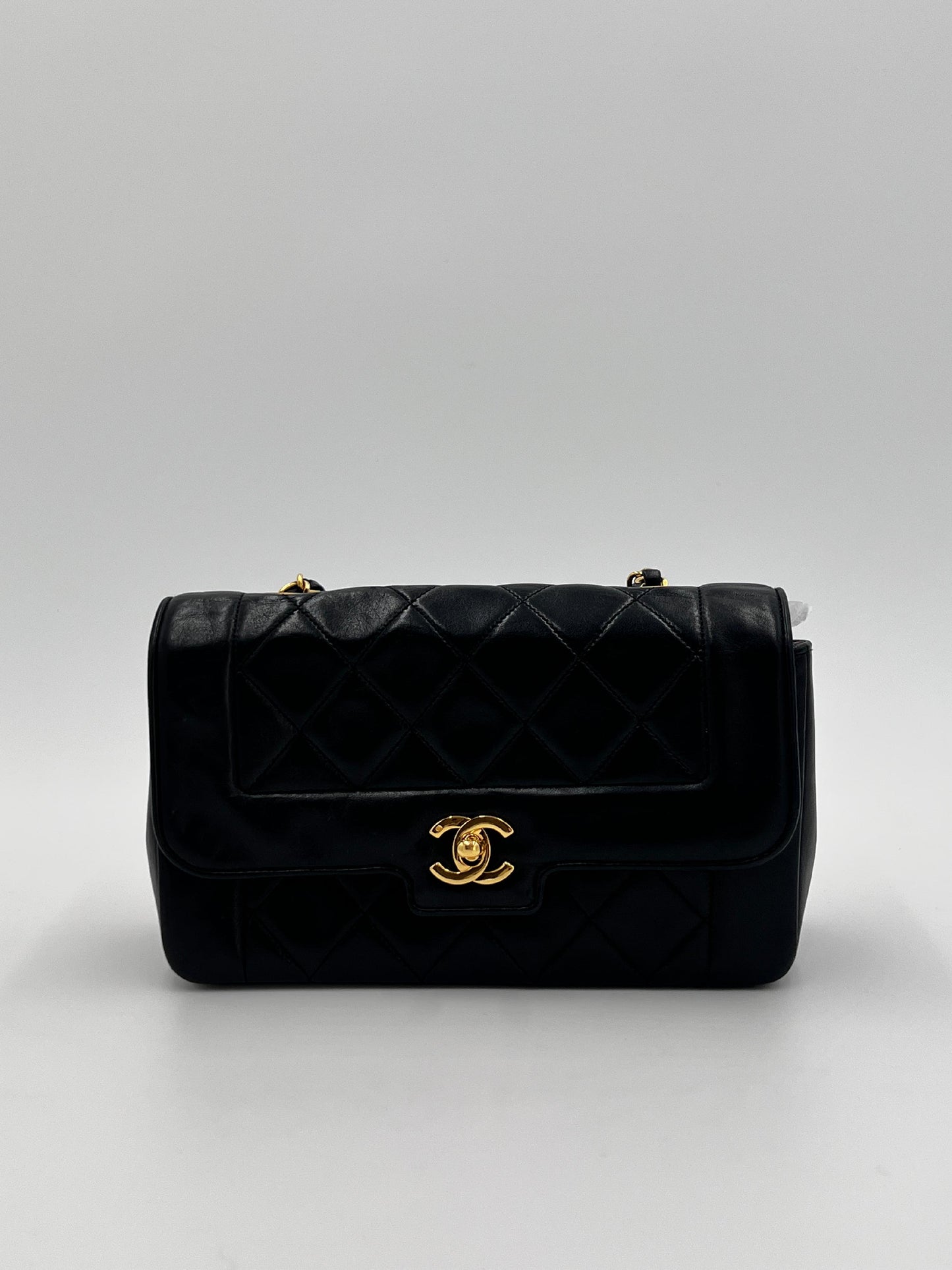 Vintage Single Flap - Chanel