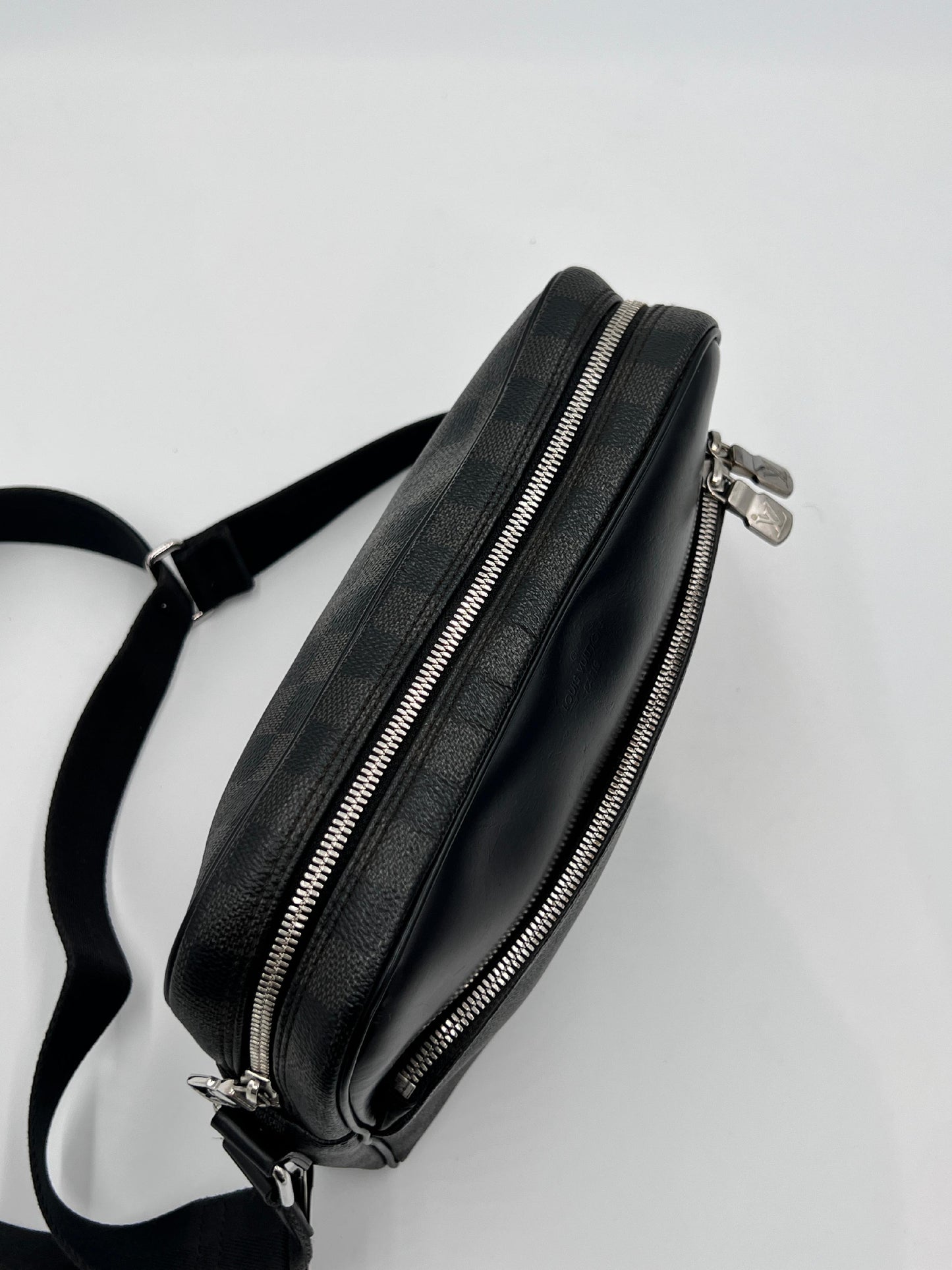 Dayton Damier Graphite - Louis Vuitton