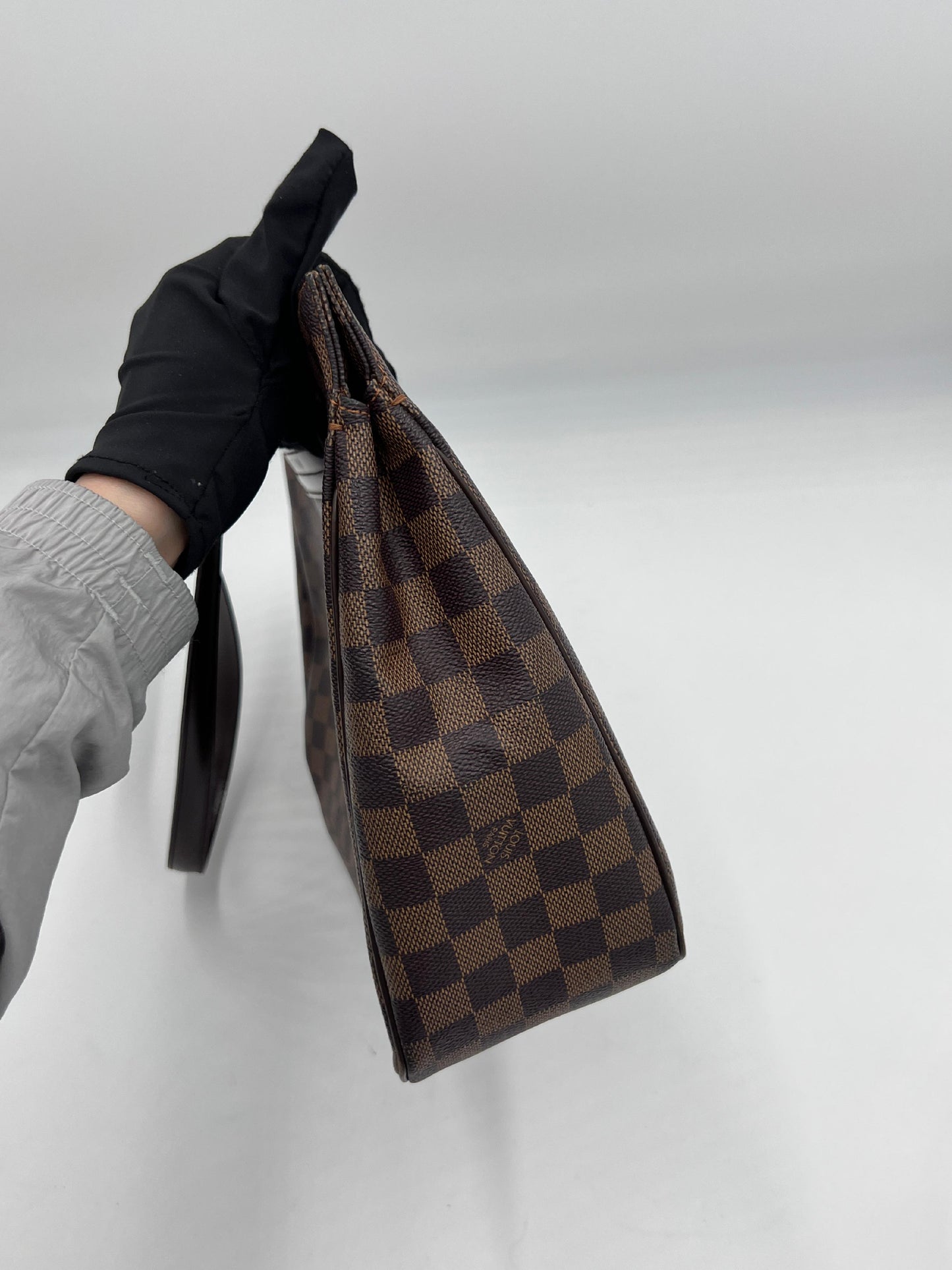 Pre-Owned Louis Vuitton Parioli Damier AH120
