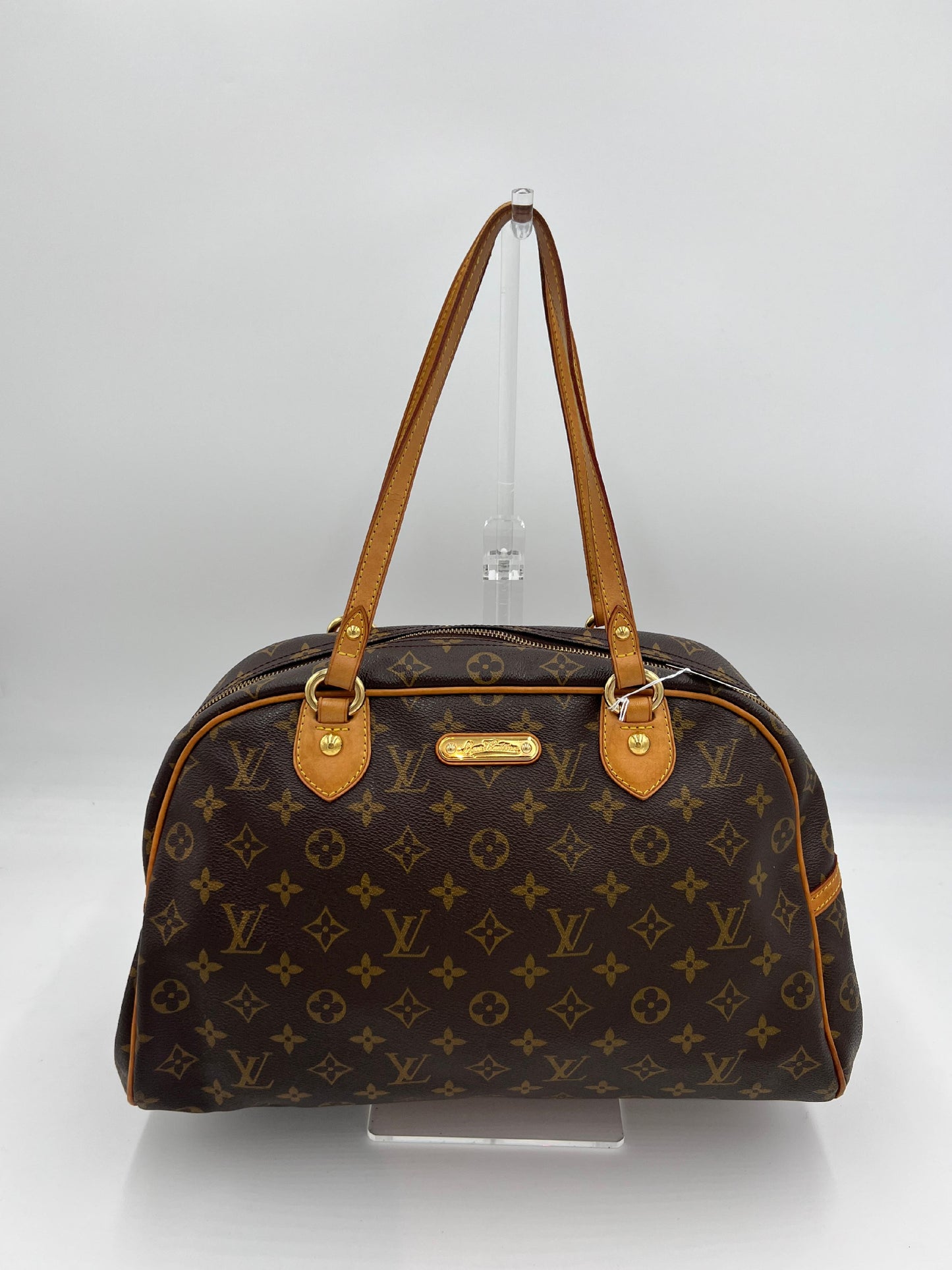 Louis Vuitton Montorgueuil MM