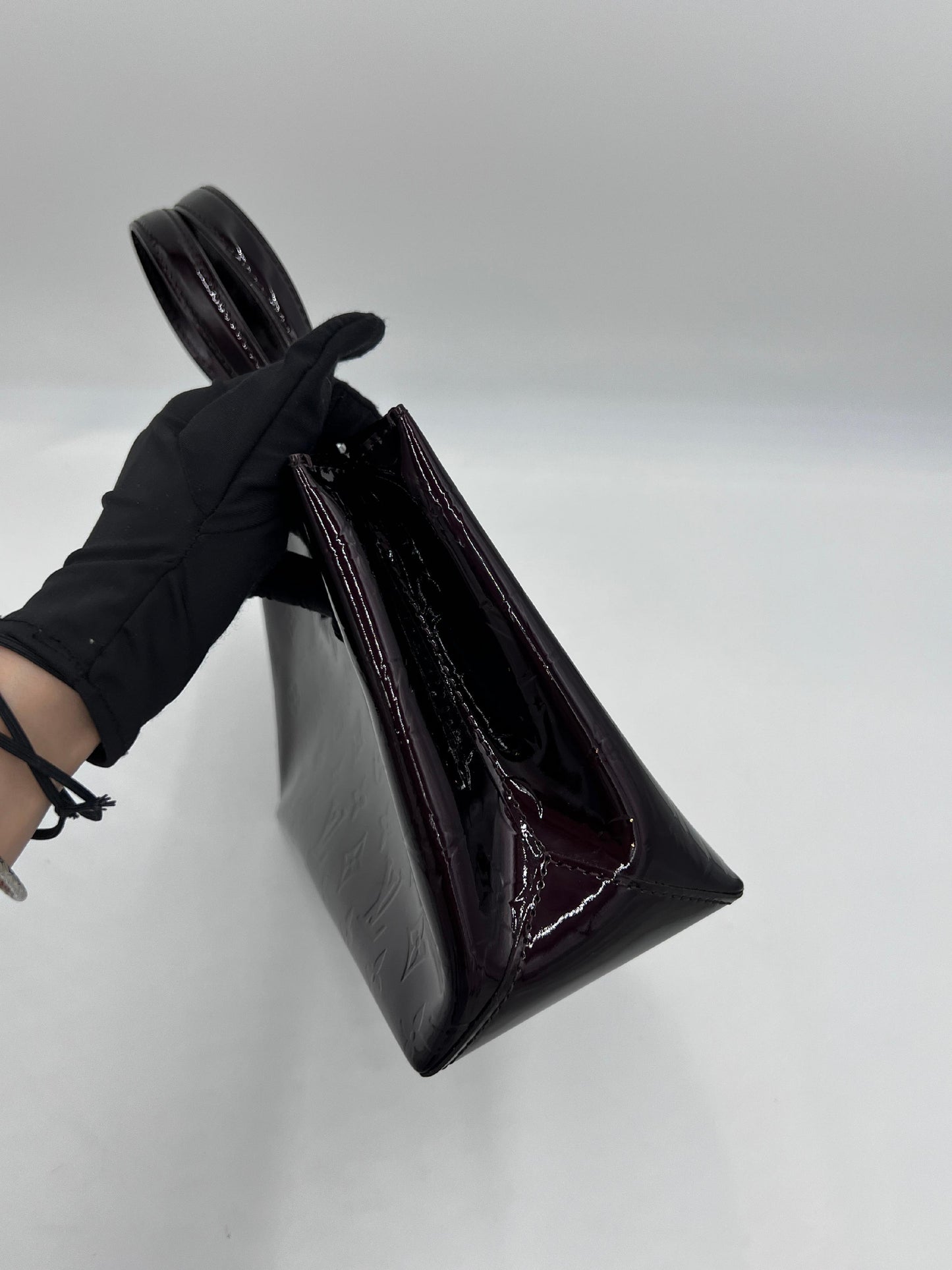 Louis Vuitton Wilshere Verni PM