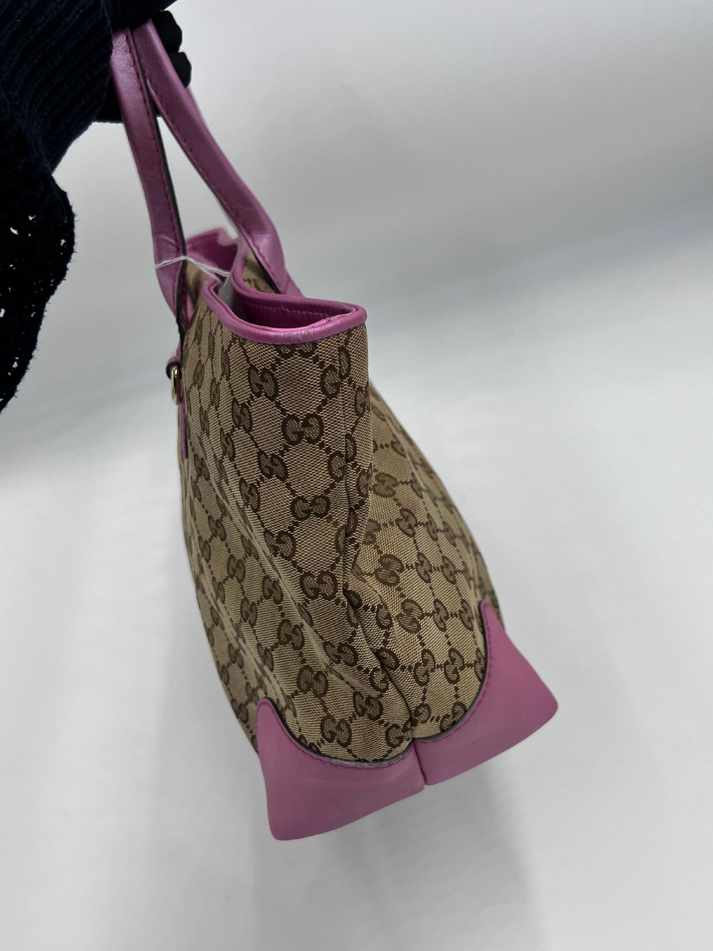Gucci GG Canvas Tote Bag With Heart Charm