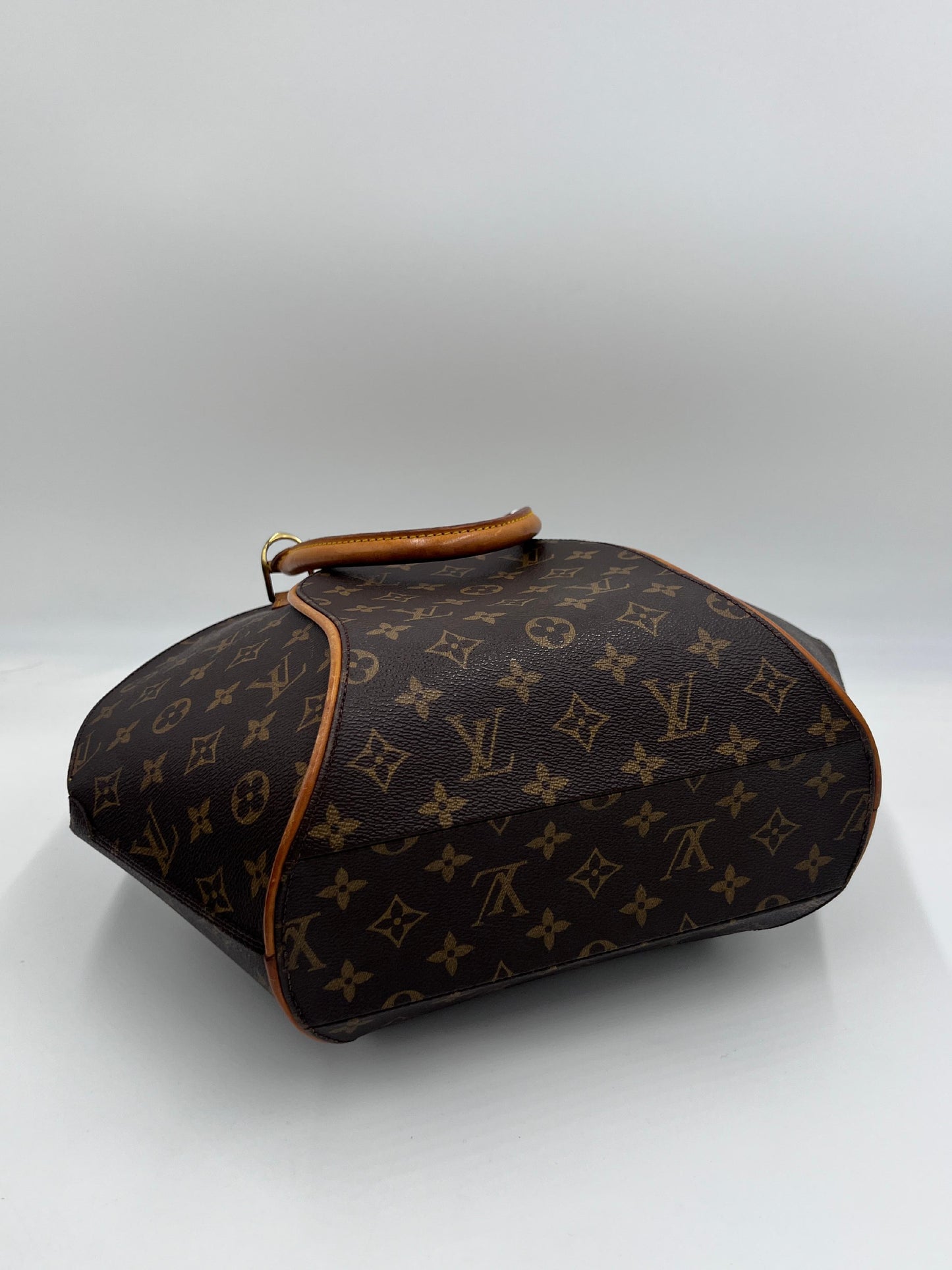 Louis Vuitton Ellipse MM