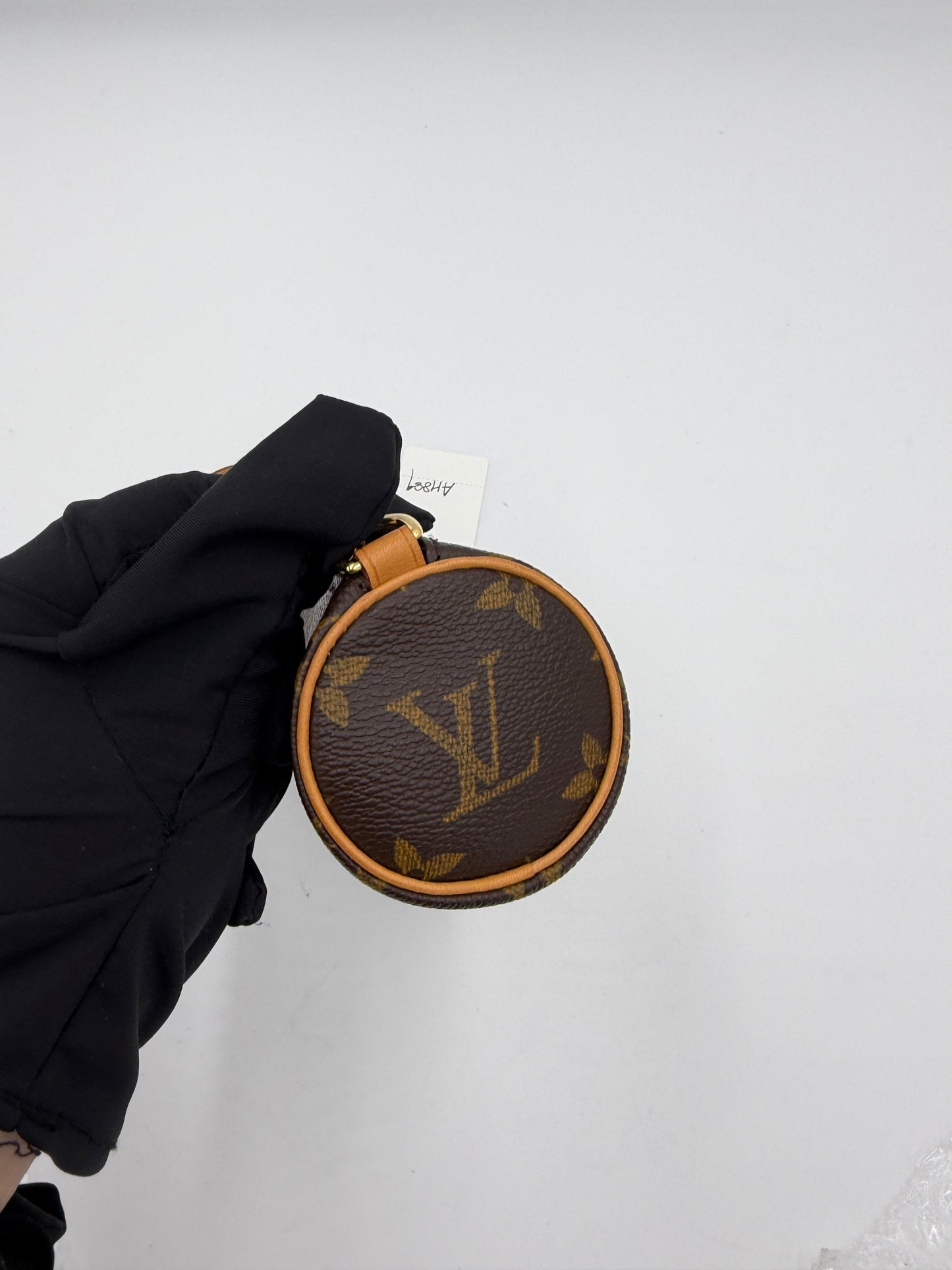 Louis Vuitton Papillon Pouch