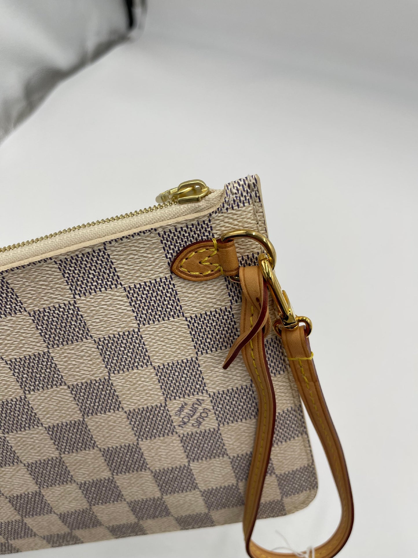 Louis Vuitton Neverfull Pouch Azur MM SR2144 (AH920)