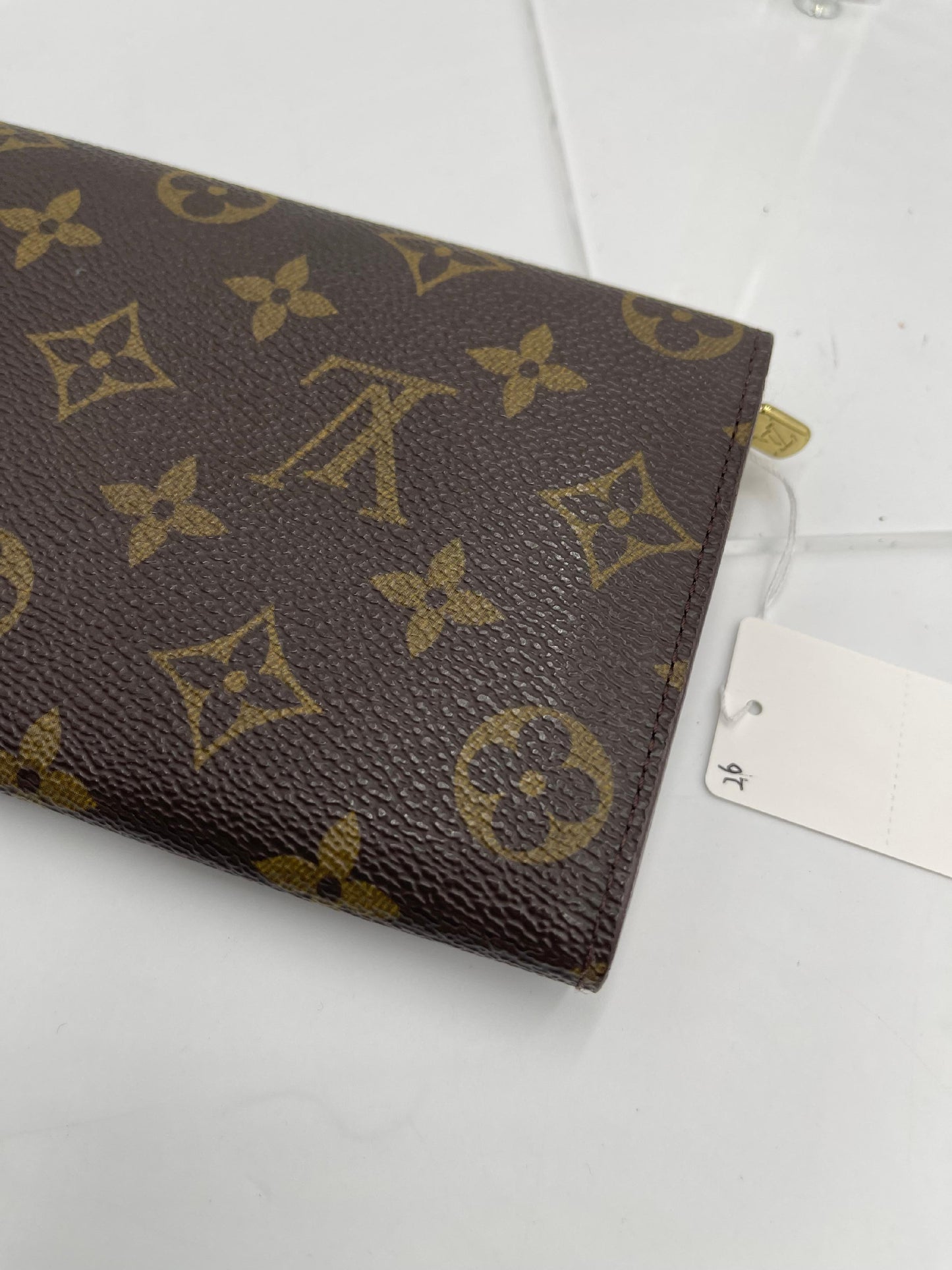 Louis Vuitton Sarah Wallet TH0946 (AH921)