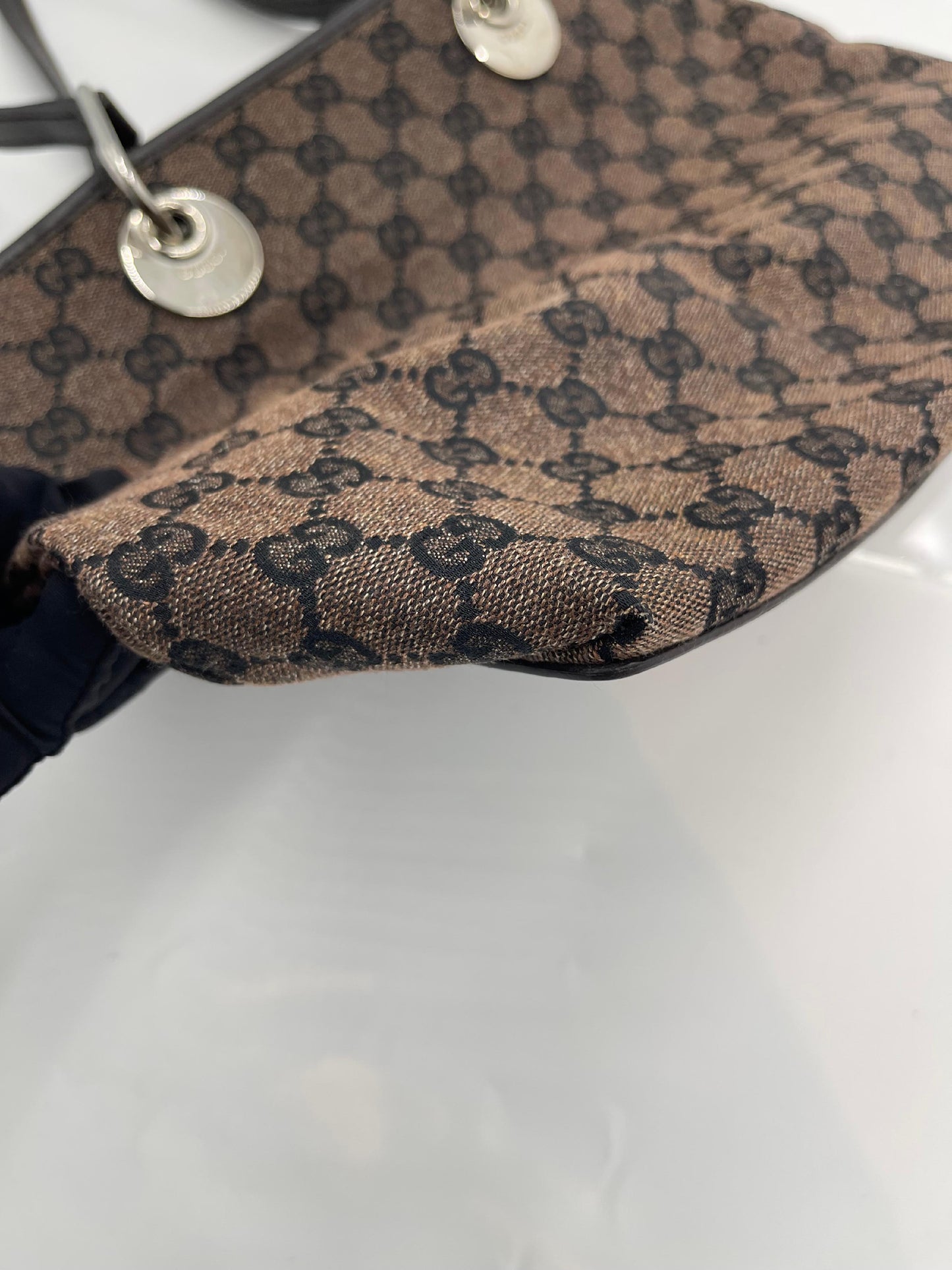 Gucci Canvas Eclipse Tote 285585 (AH988)