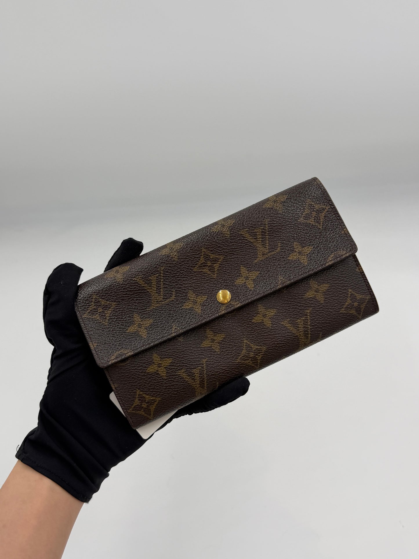 Louis Vuitton Monogram Sarah Wallet (AI088)