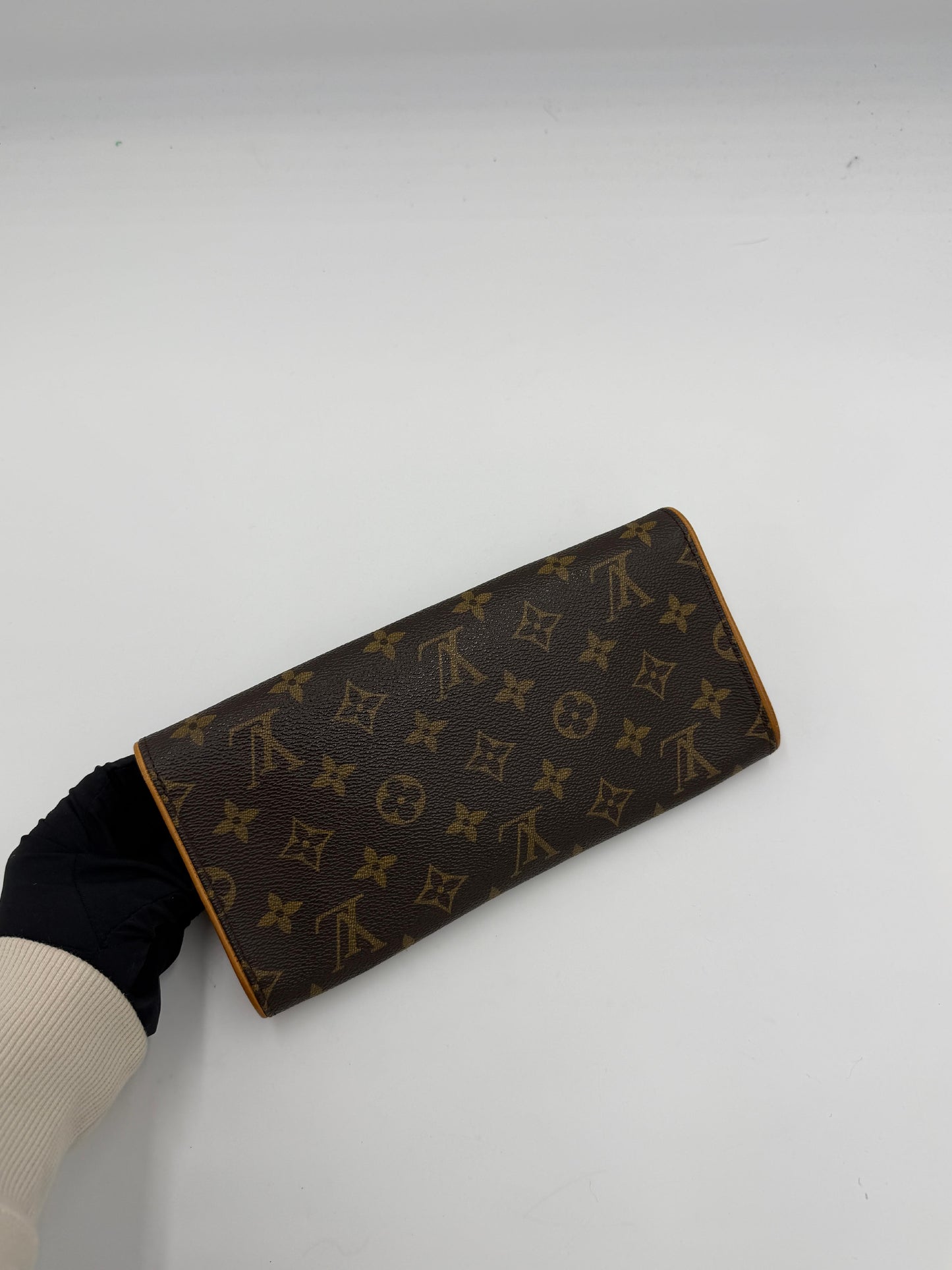 Louis Vuitton Pochette Twin GM