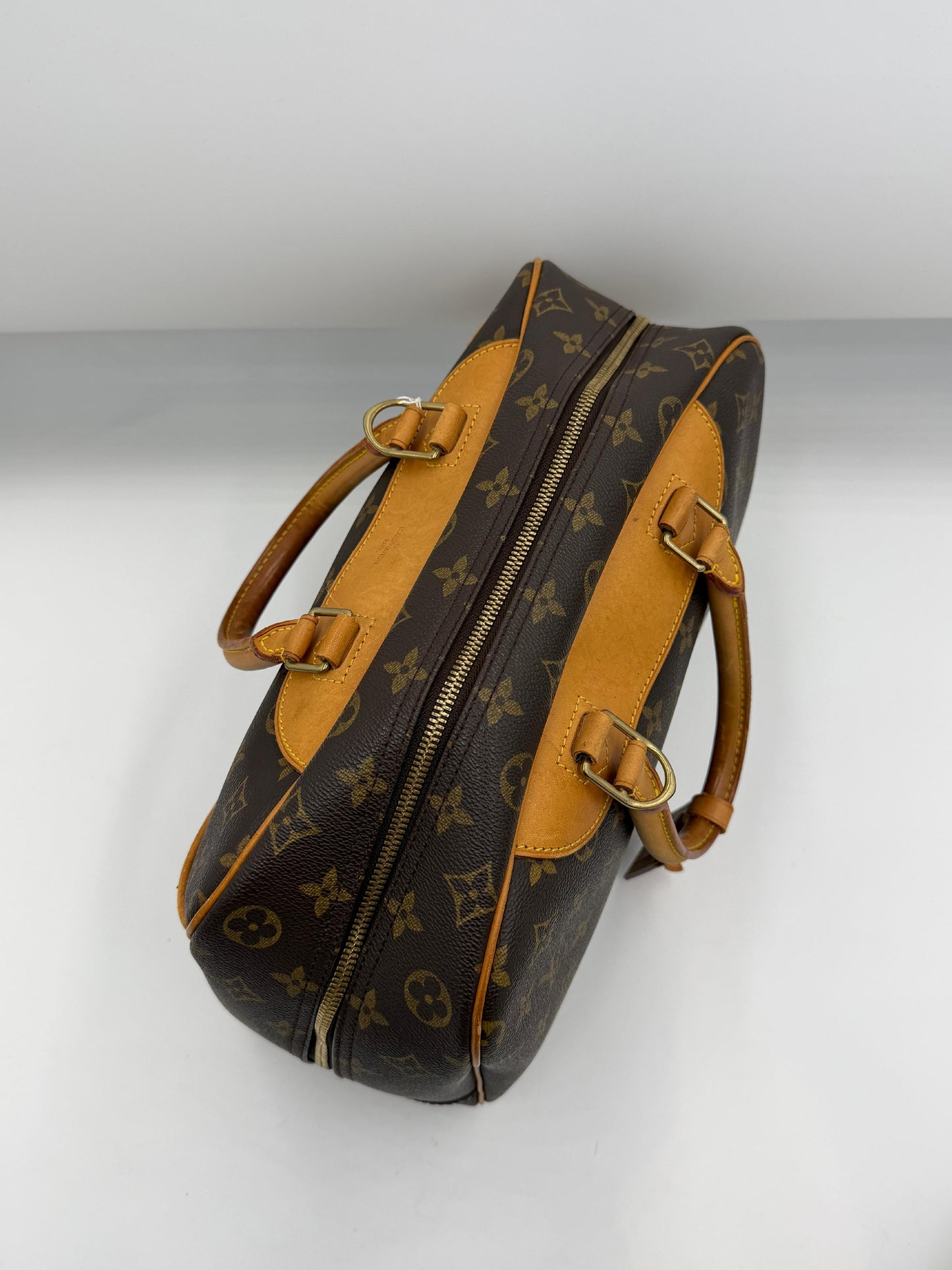 Louis Vuitton Deauville Pre-Owned