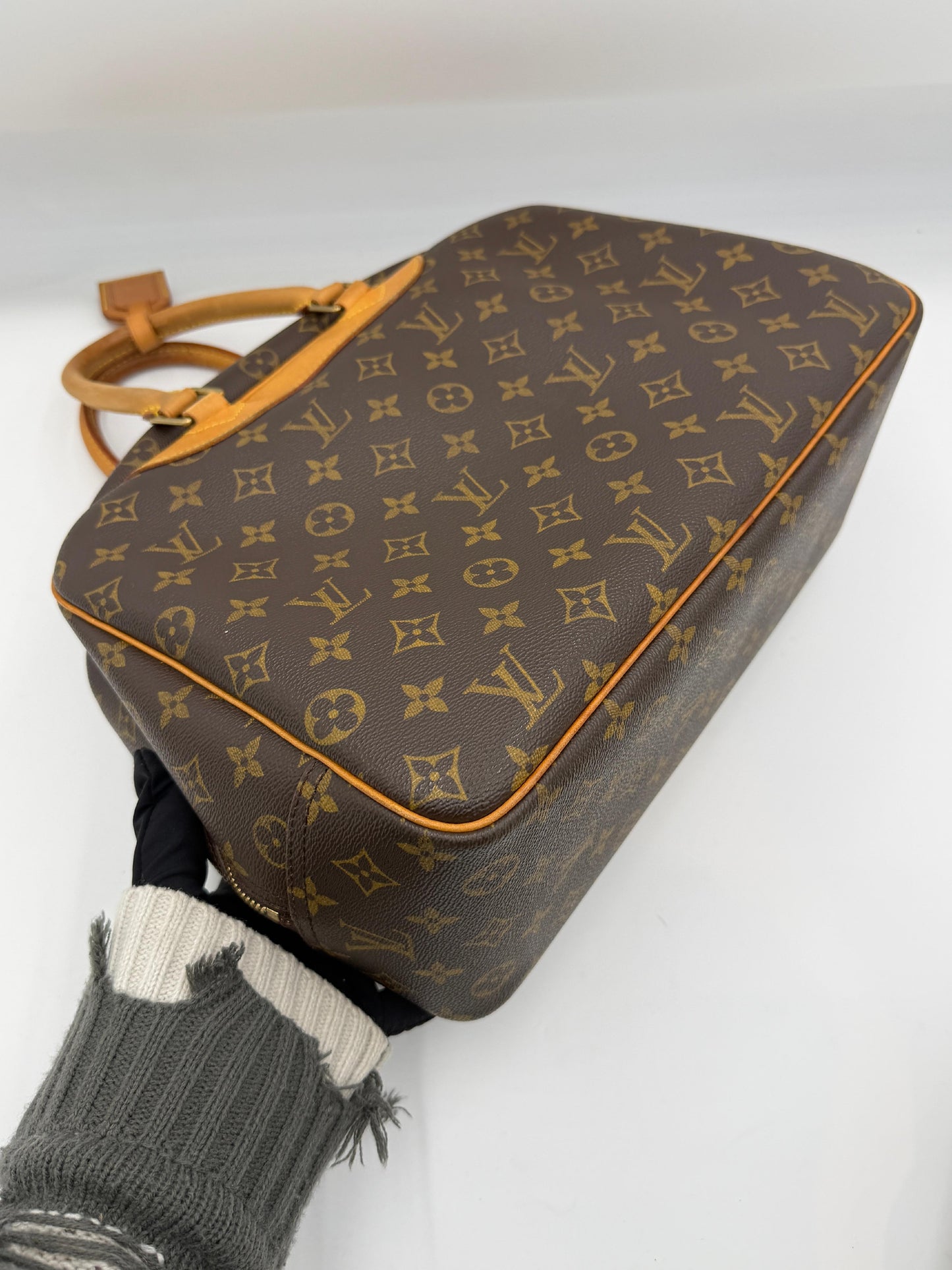 Louis Vuitton Deauville Pre-Owned