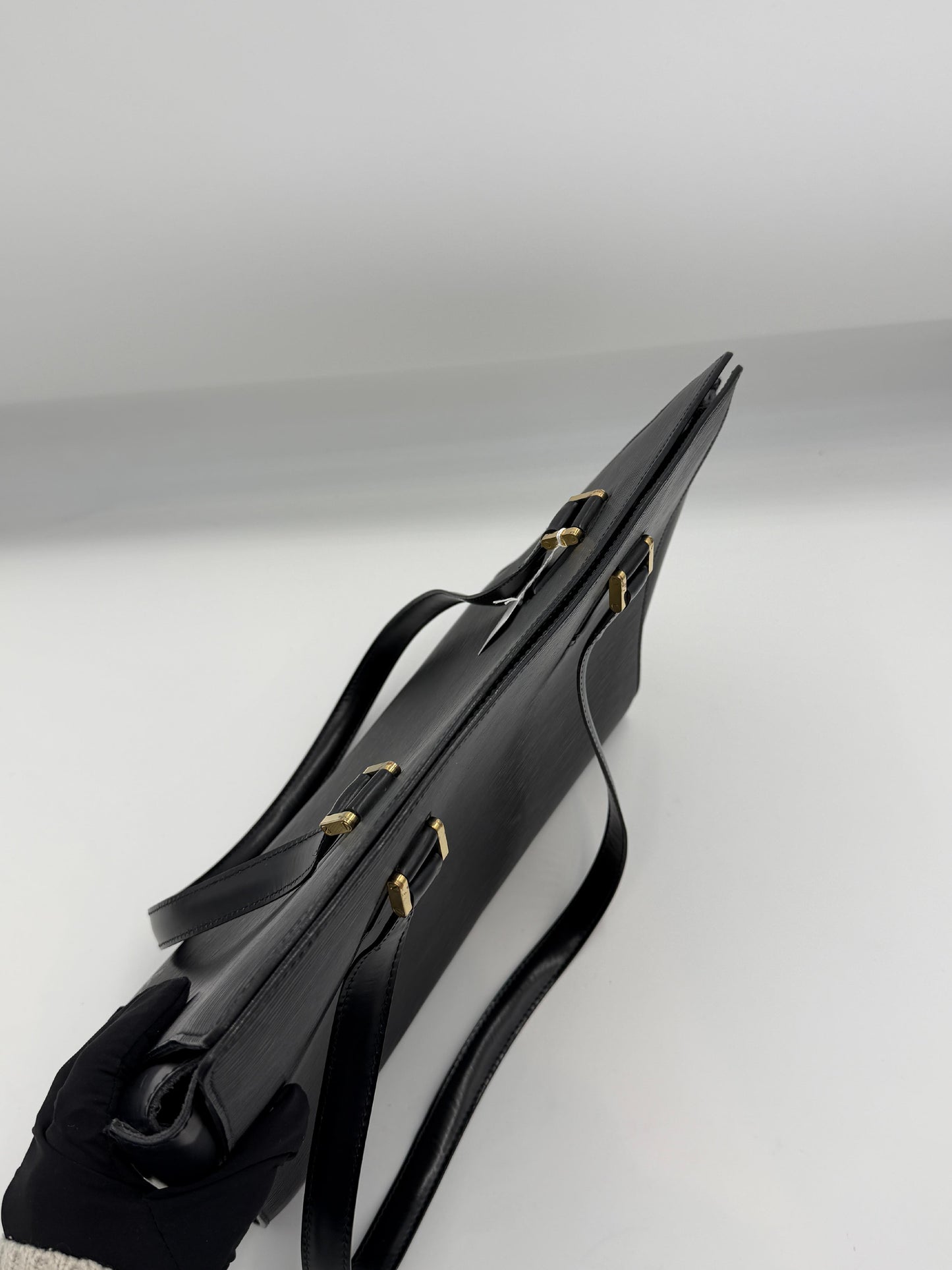 Pre-Owned Louis Vuitton Duplex Epi AI525