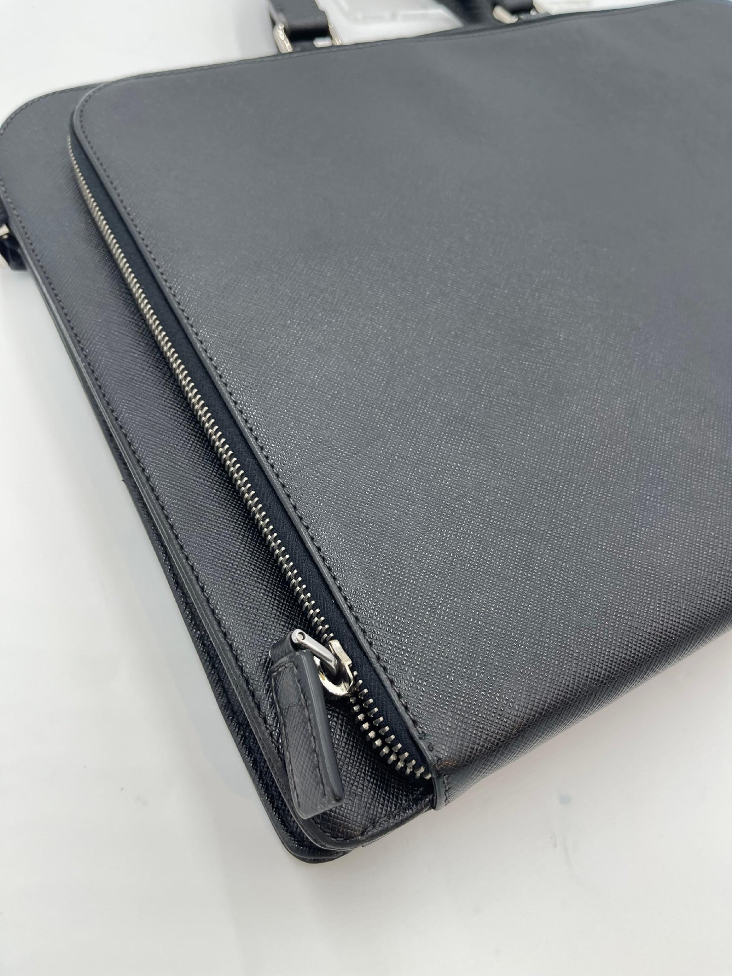 Pre-Owned Prada Saffiano Briefcase AI612