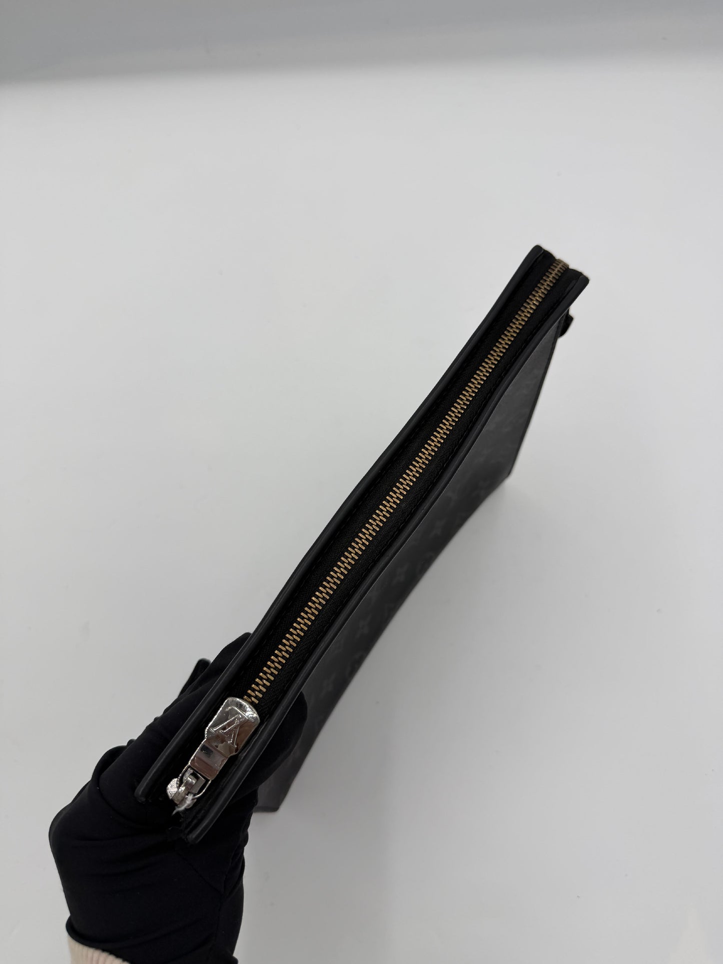 Louis Vuitton Pochette Voyage Eclipse Pre-Owned