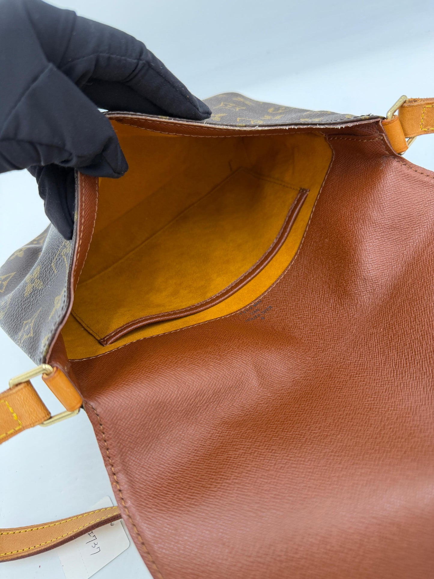 Pre-Owned Louis Vuitton Monogram Musette Tango AI737