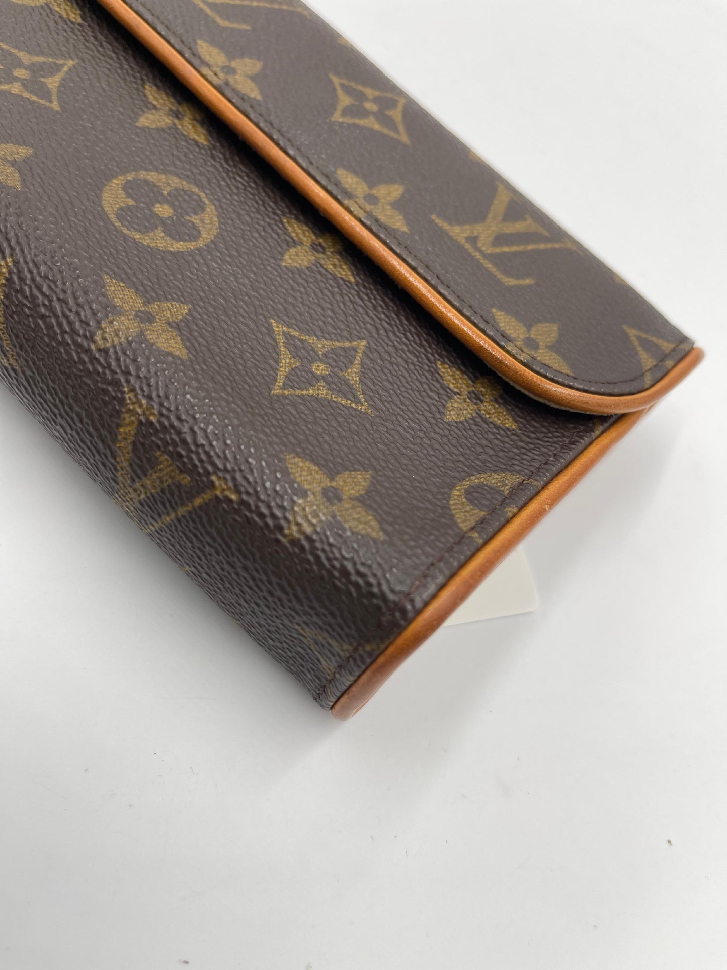 Louis Vuitton Pochette Florentine (AI810)