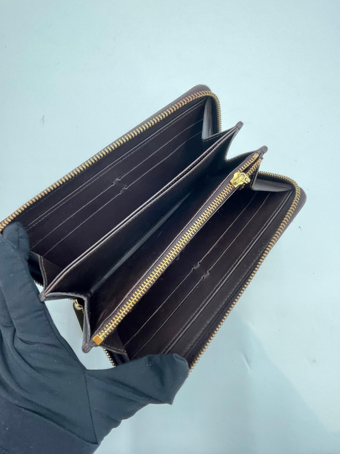 Louis Vuitton Zipp Wallet Vernis (AI822)