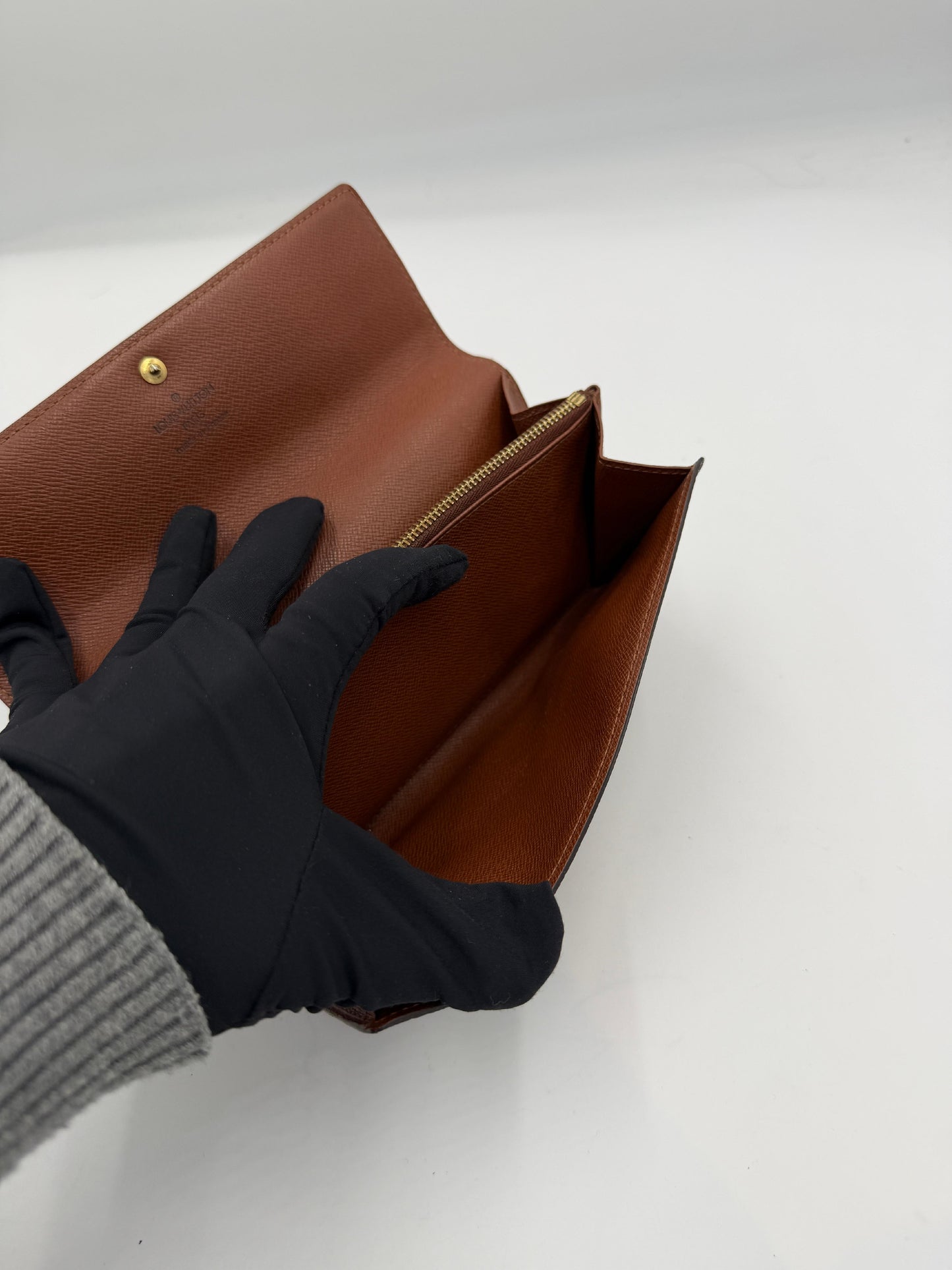 Louis Vuitton Sarah Wallet (AI841)