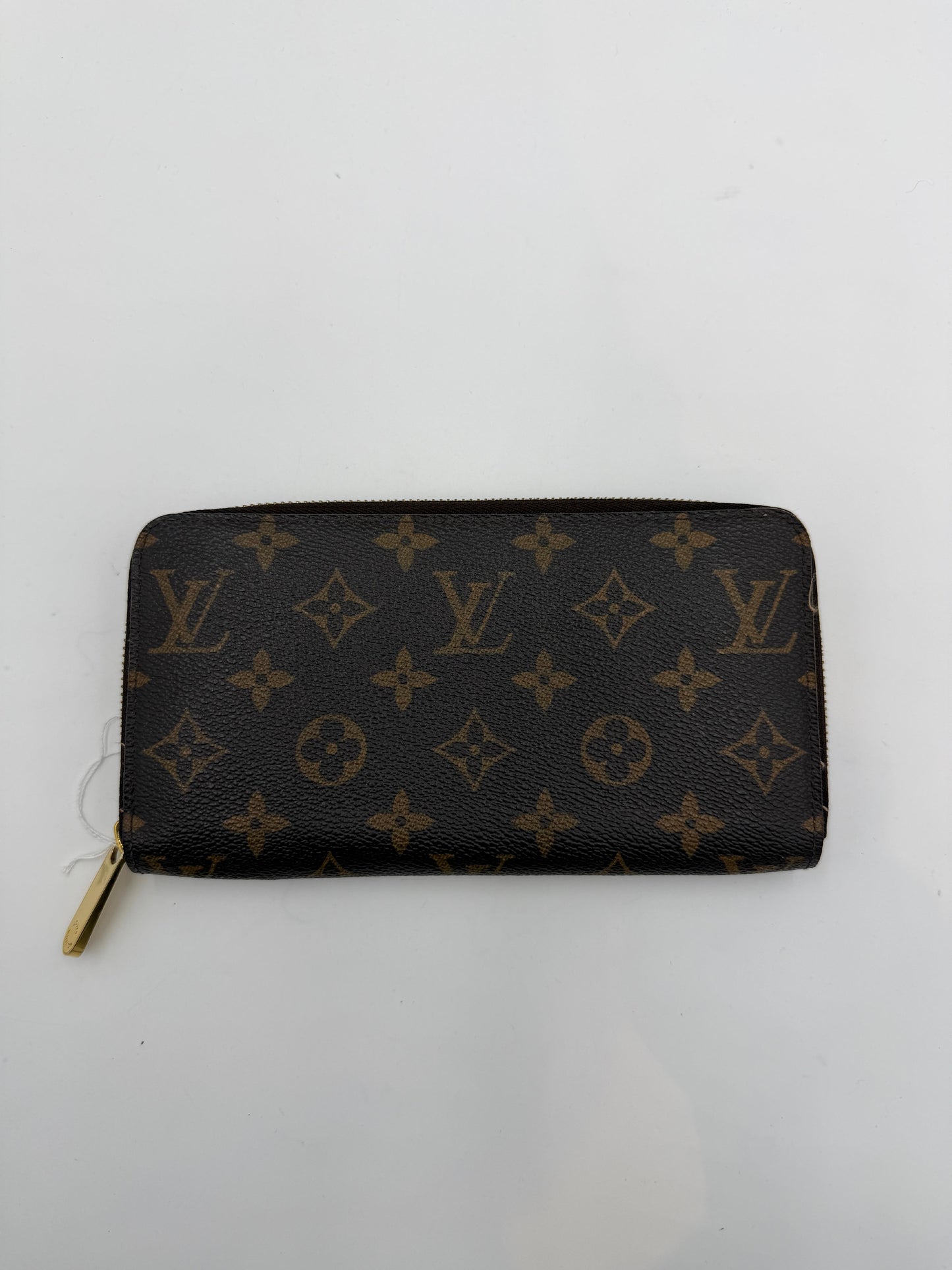 Louis Vuitton Monogram Zippy Wallet (AI862)