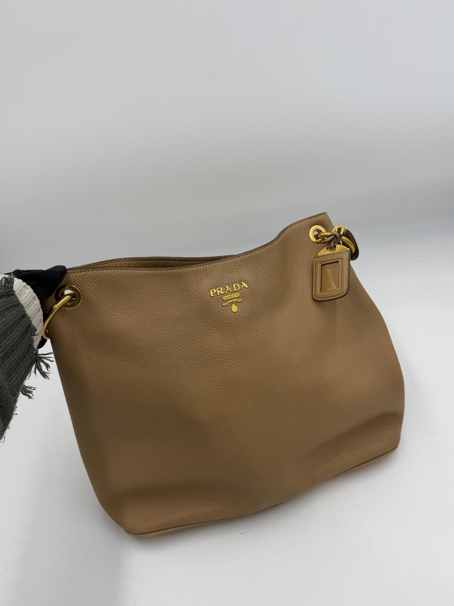 Pre-Owned Prada Leather One Shoulder AI959