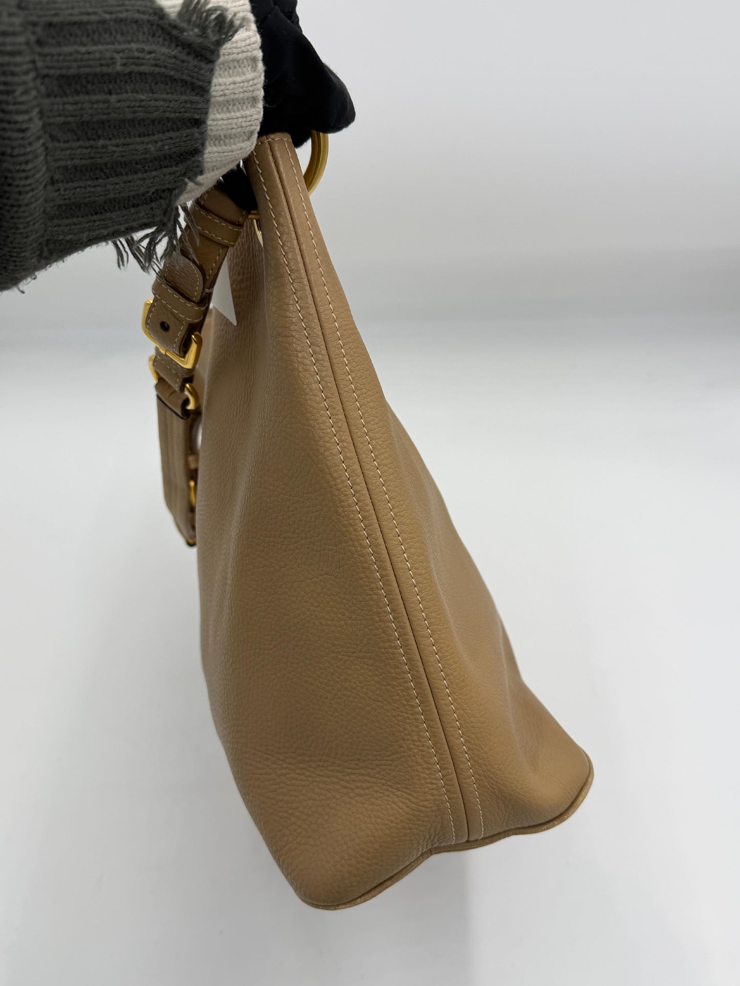 Pre-Owned Prada Leather One Shoulder AI959