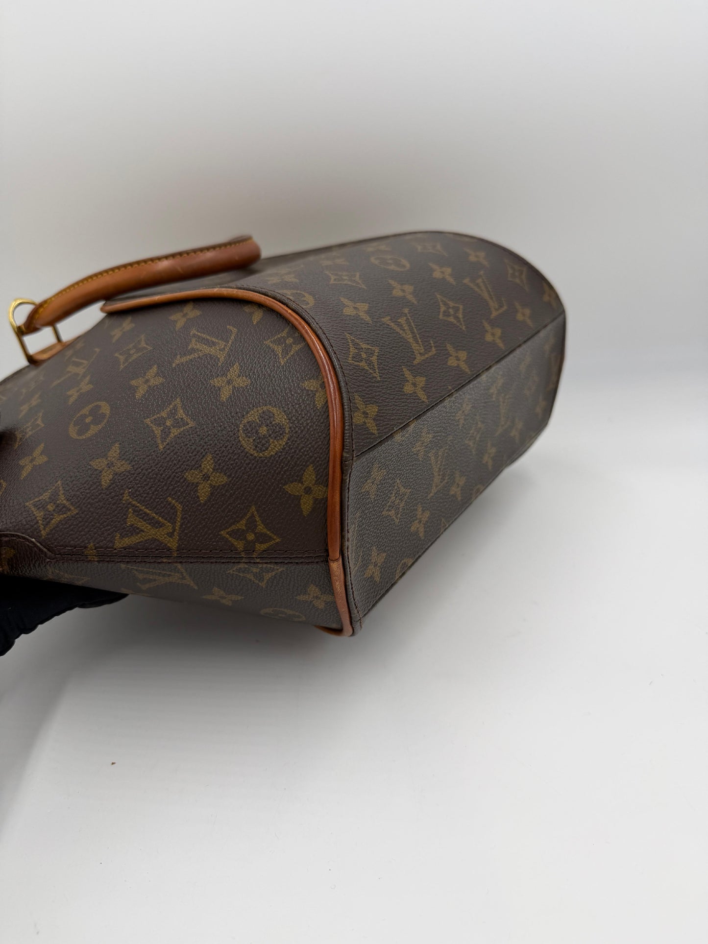 Pre-Owned Louis Vuitton Monogram Ellipse MM AJ195