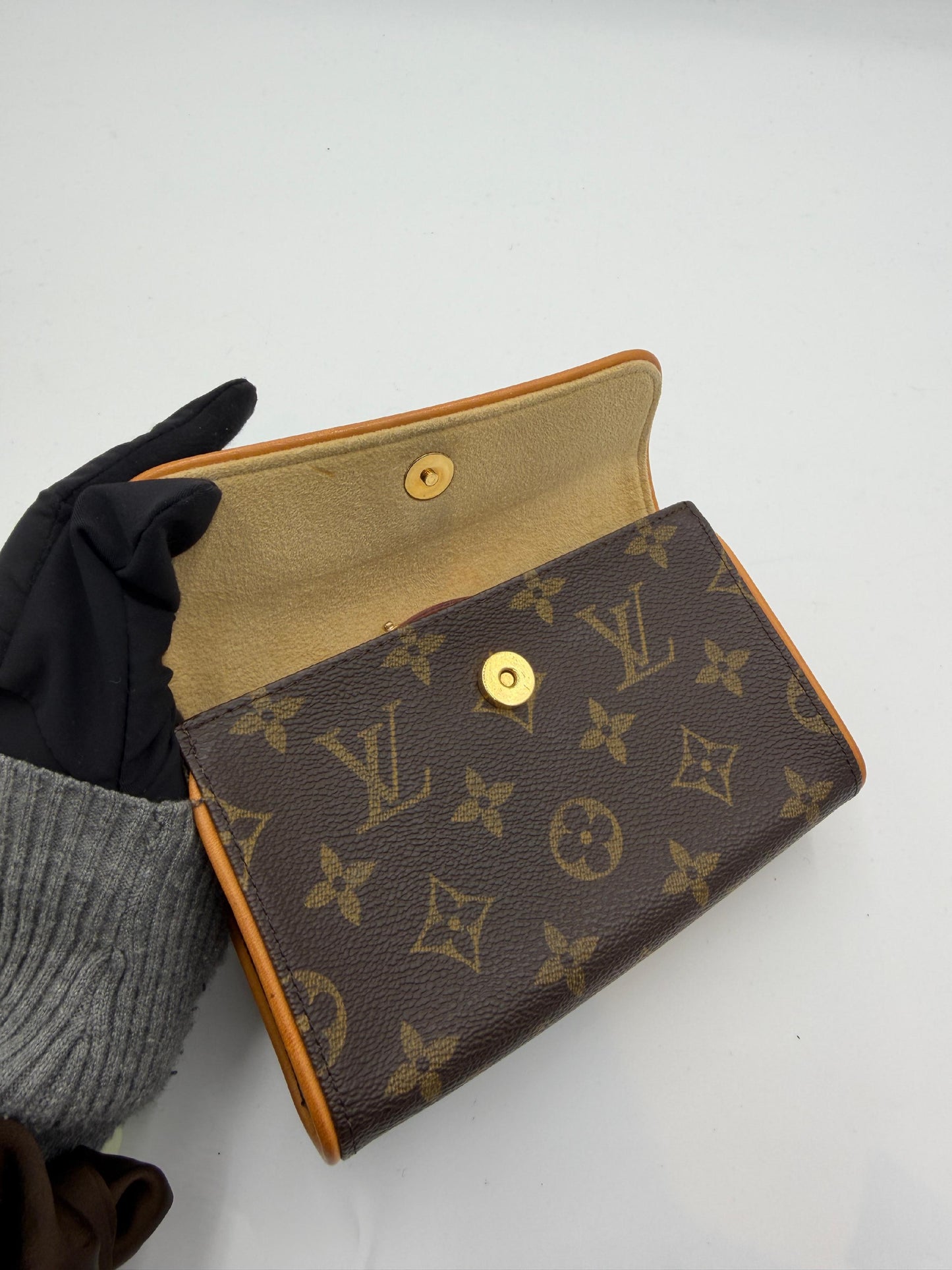 Louis Vuitton Pochette Florentine