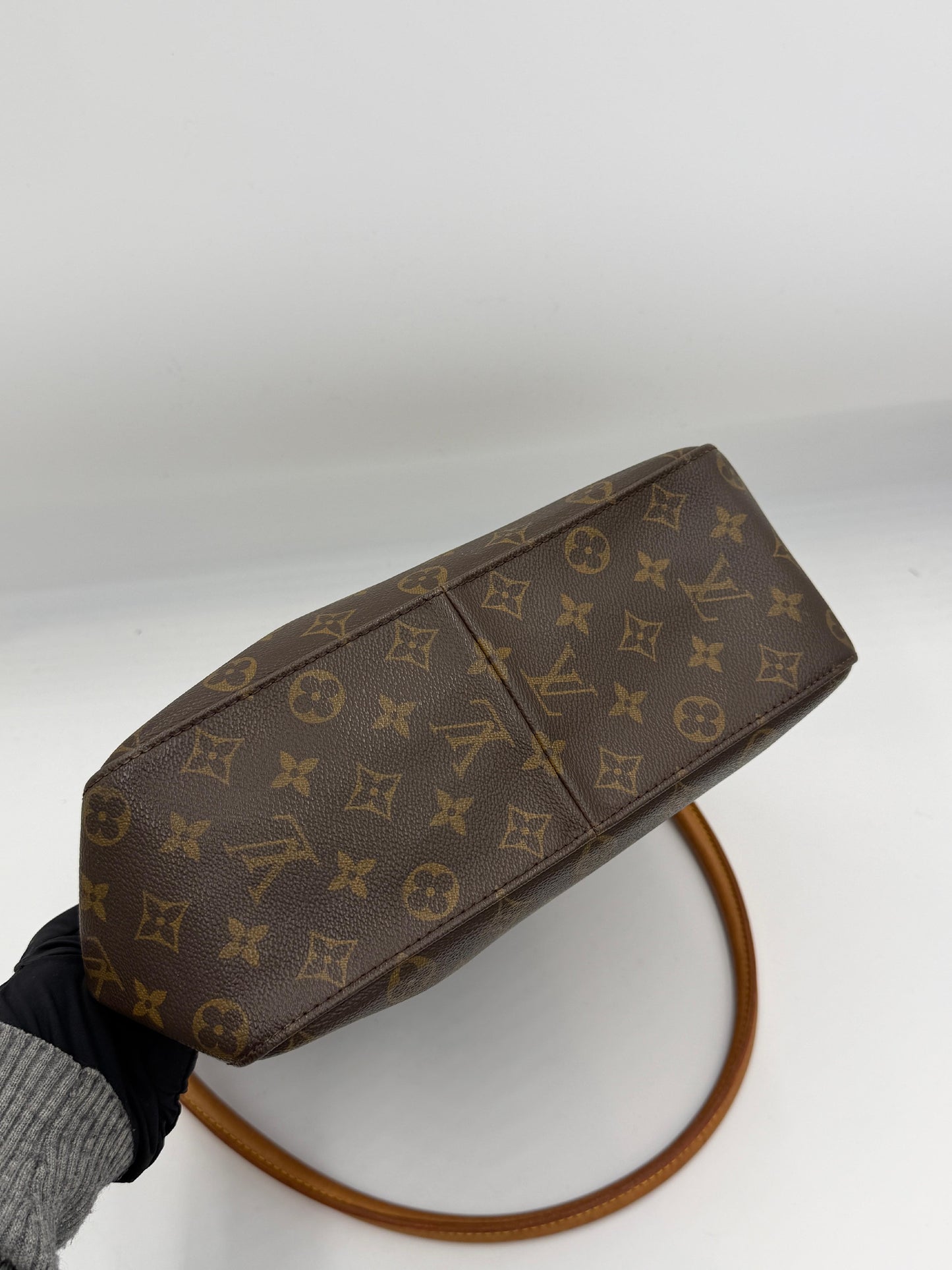 Louis Vuitton Monogram Looping