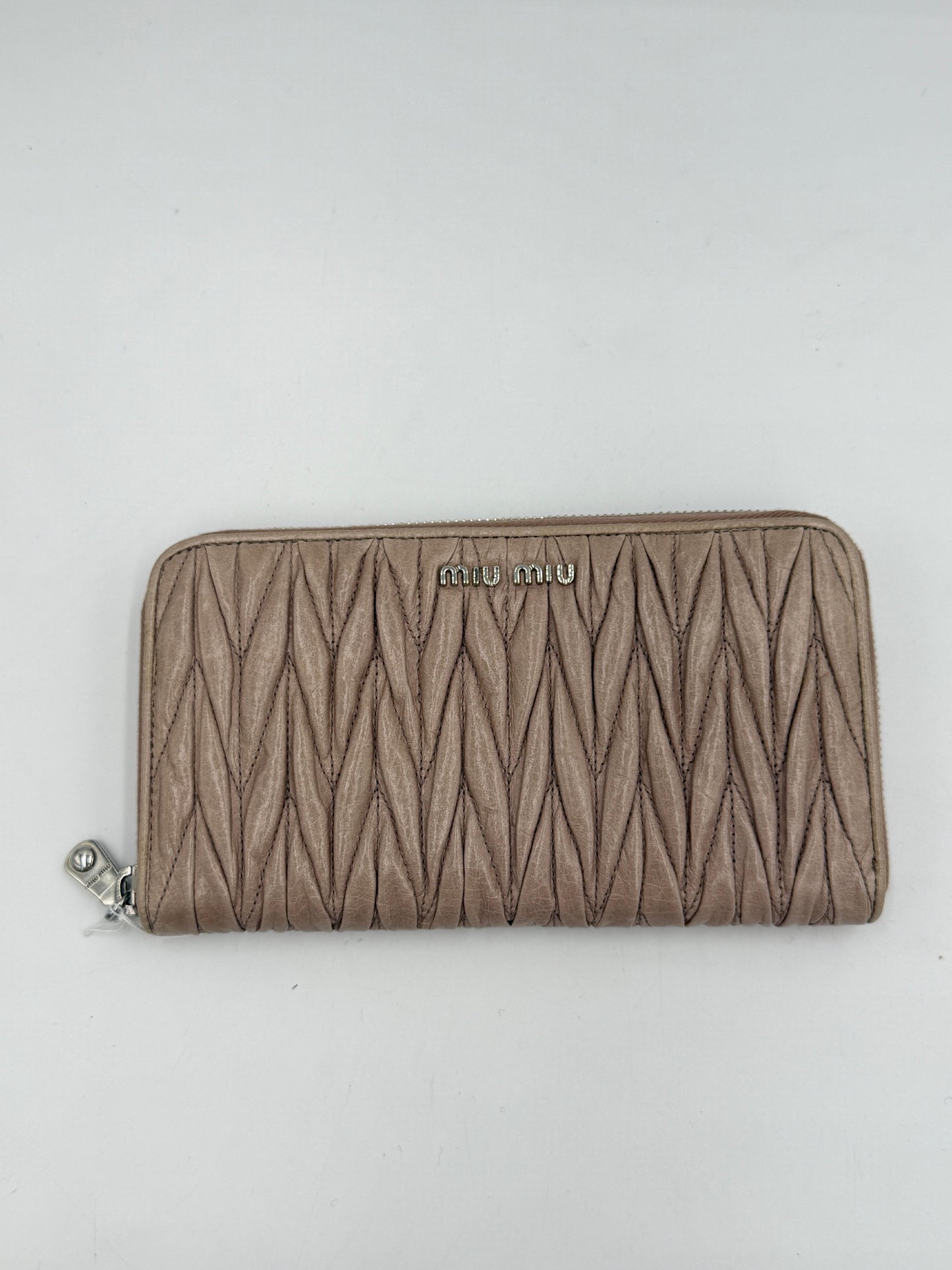 Miu Miu Nappa Zippy Wallet