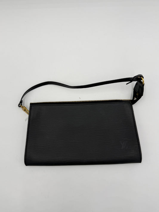 Louis Vuitton Epi Pochette Accessoires