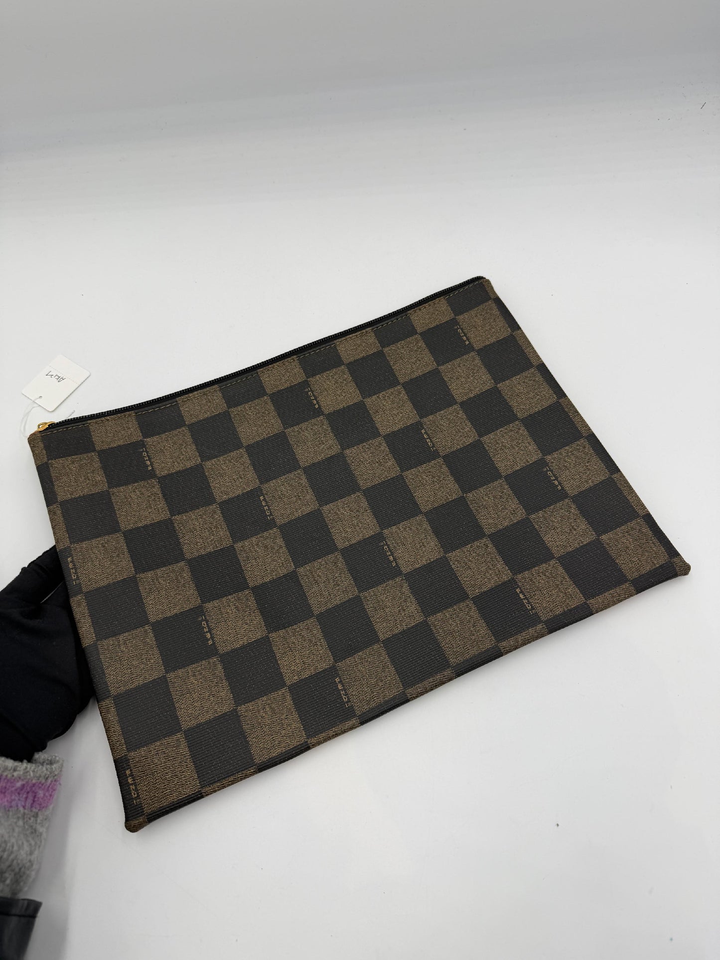 Vintage Fendi Pequin Clutch