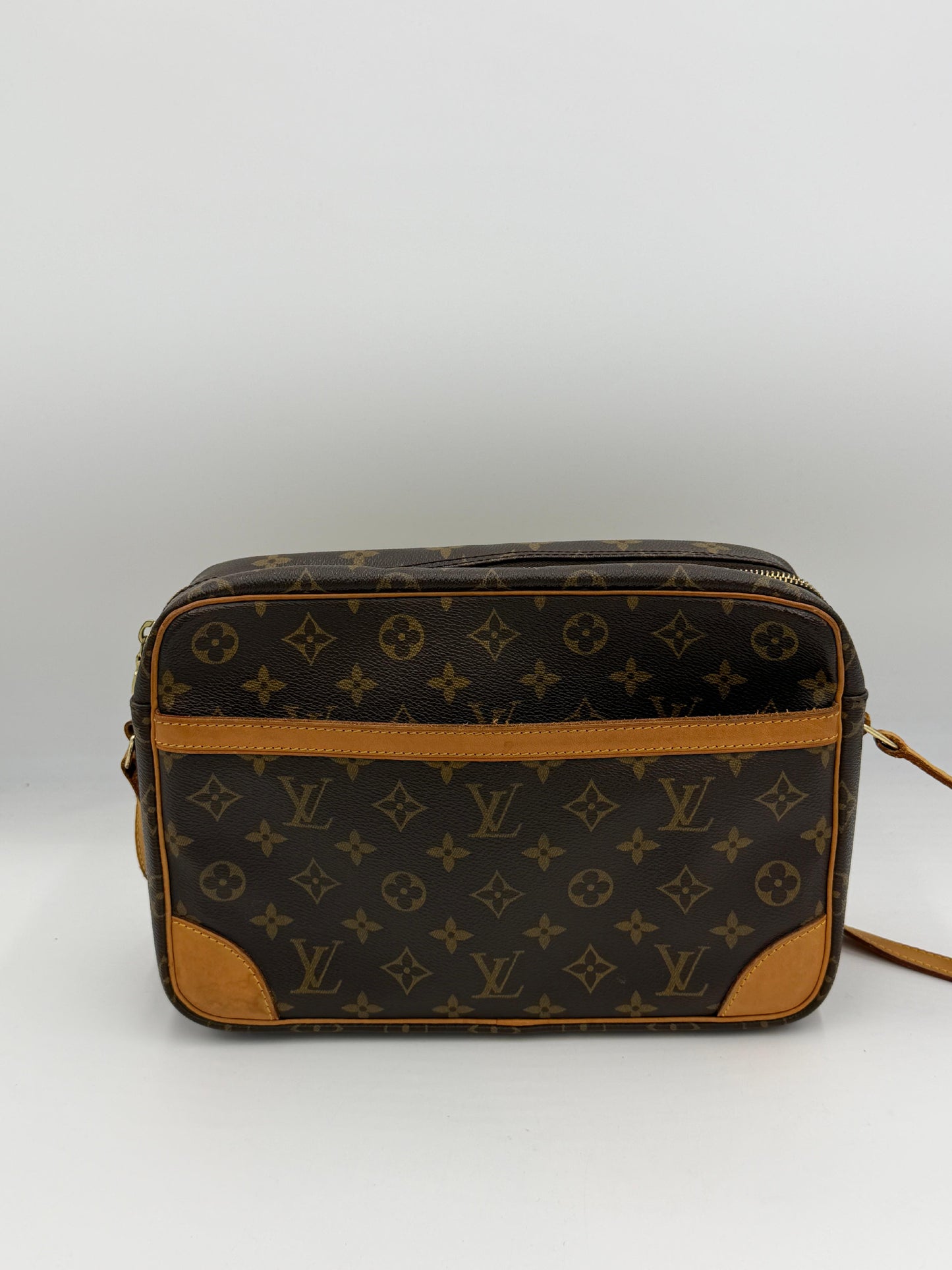 Louis Vuitton Monogram Trocadero 30 Brown