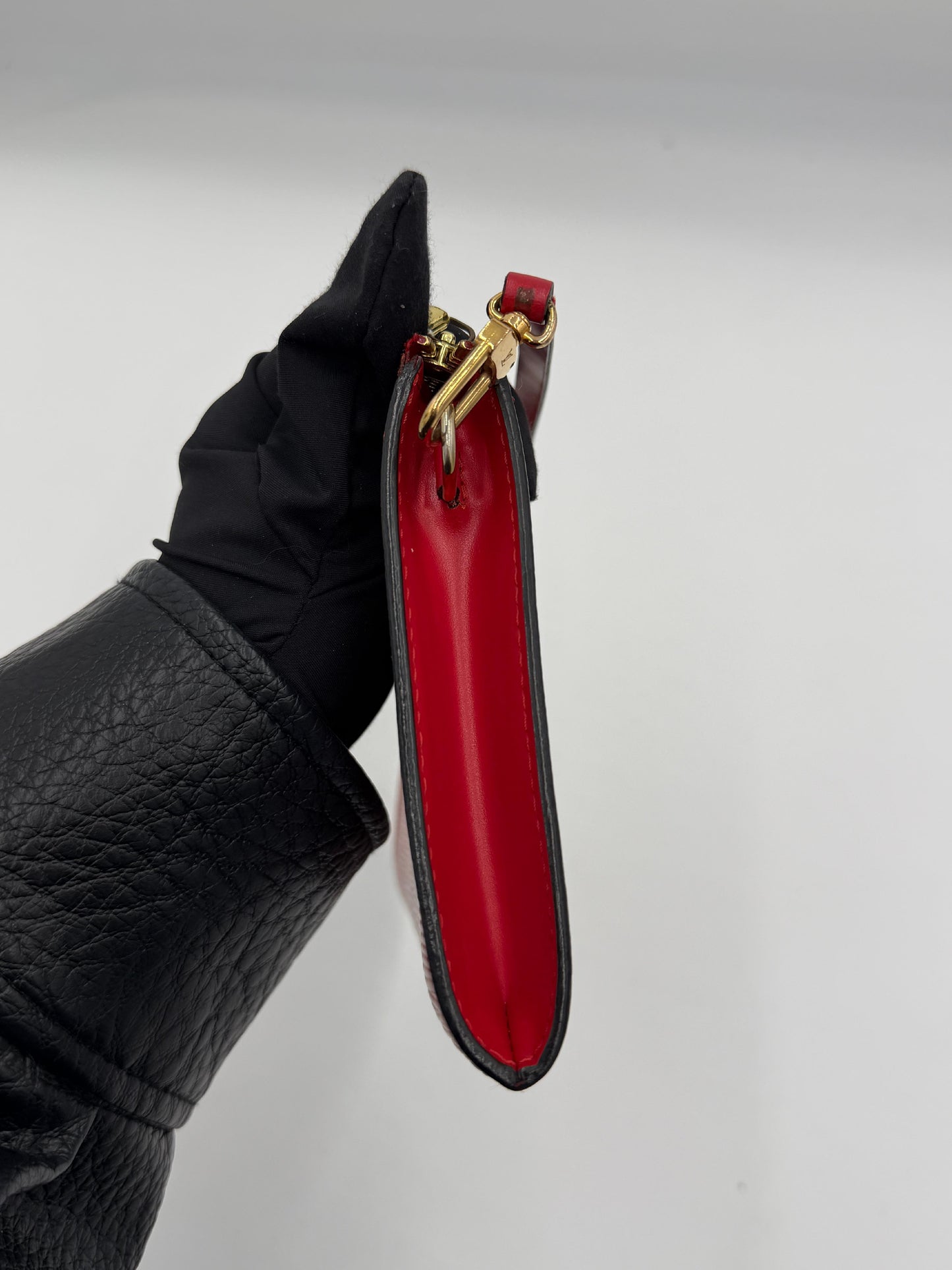 Louis Vuitton Epi Pochette Accessoires