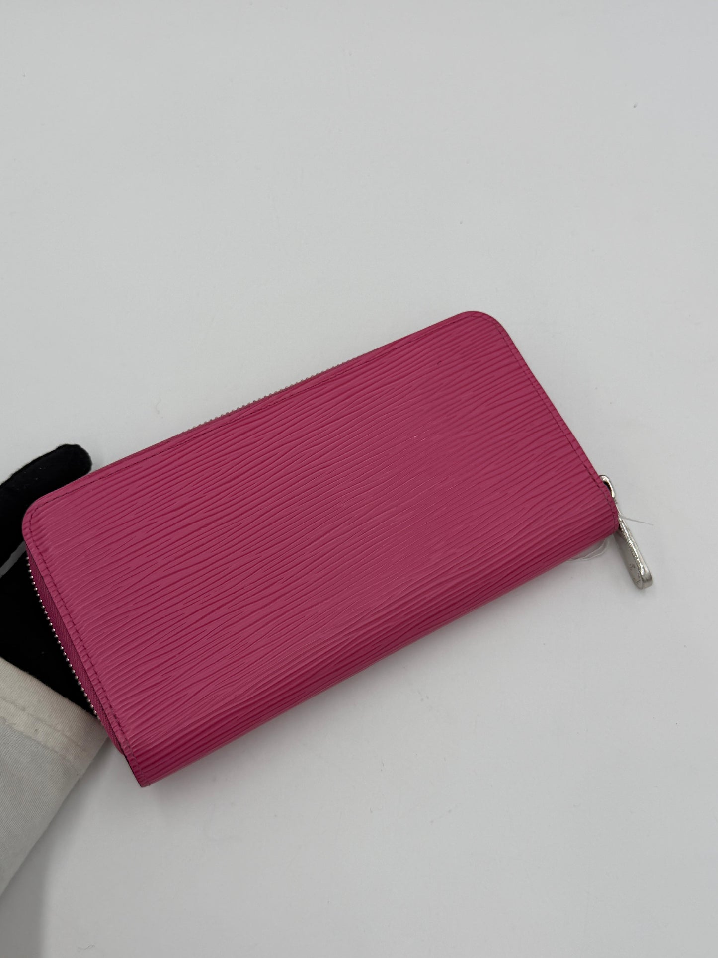 Louis Vuitton Epi Zippy Wallet