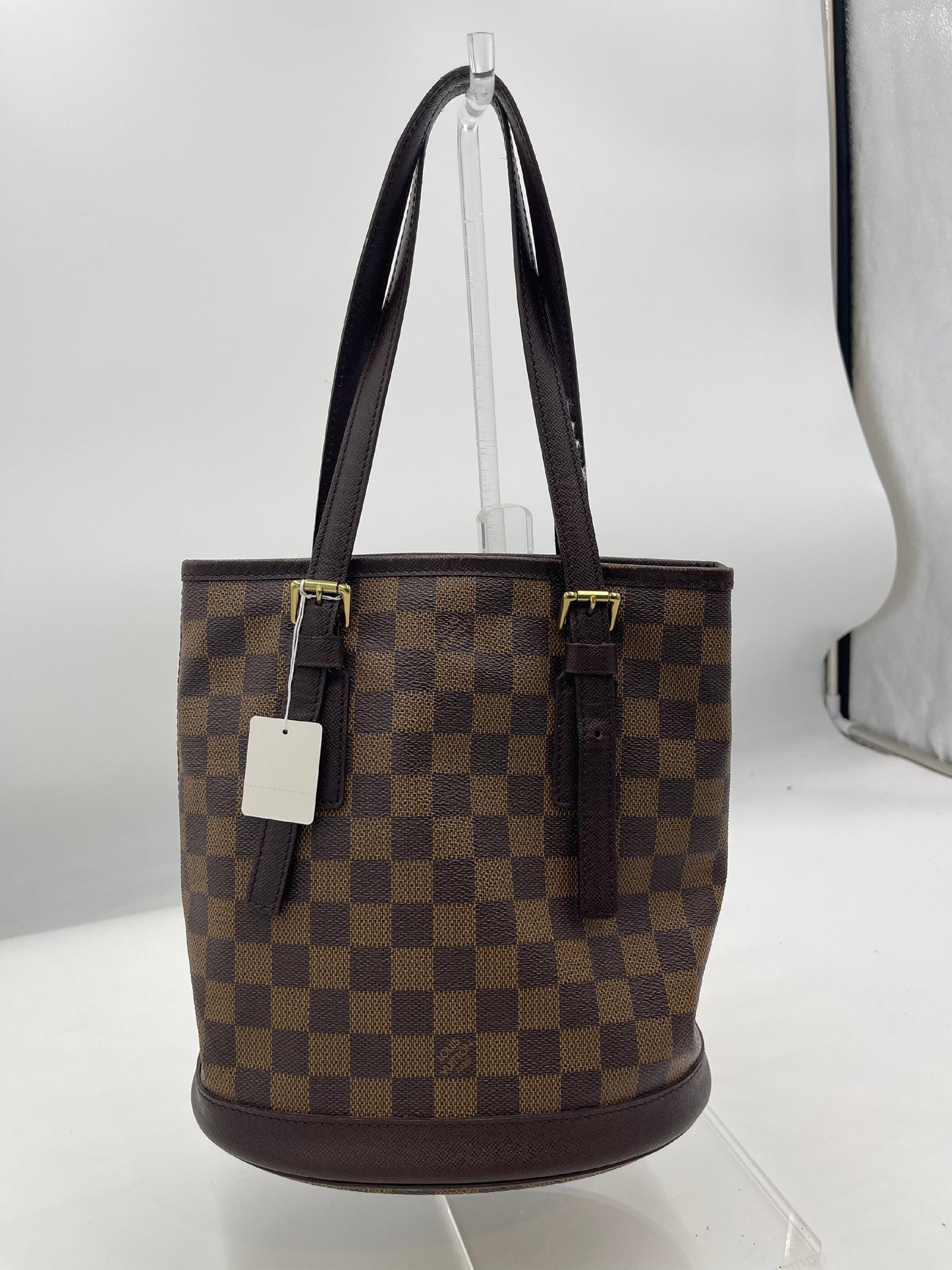 Louis Vuitton Damier Marais