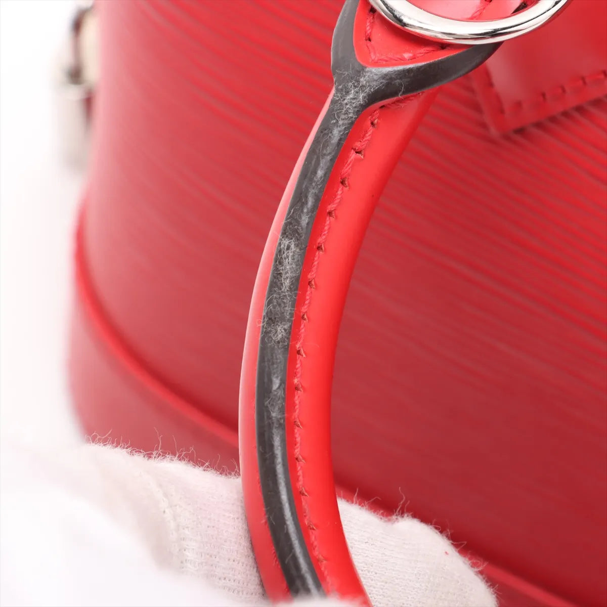 Louis Vuitton Epi Alma BB Red SB06-443