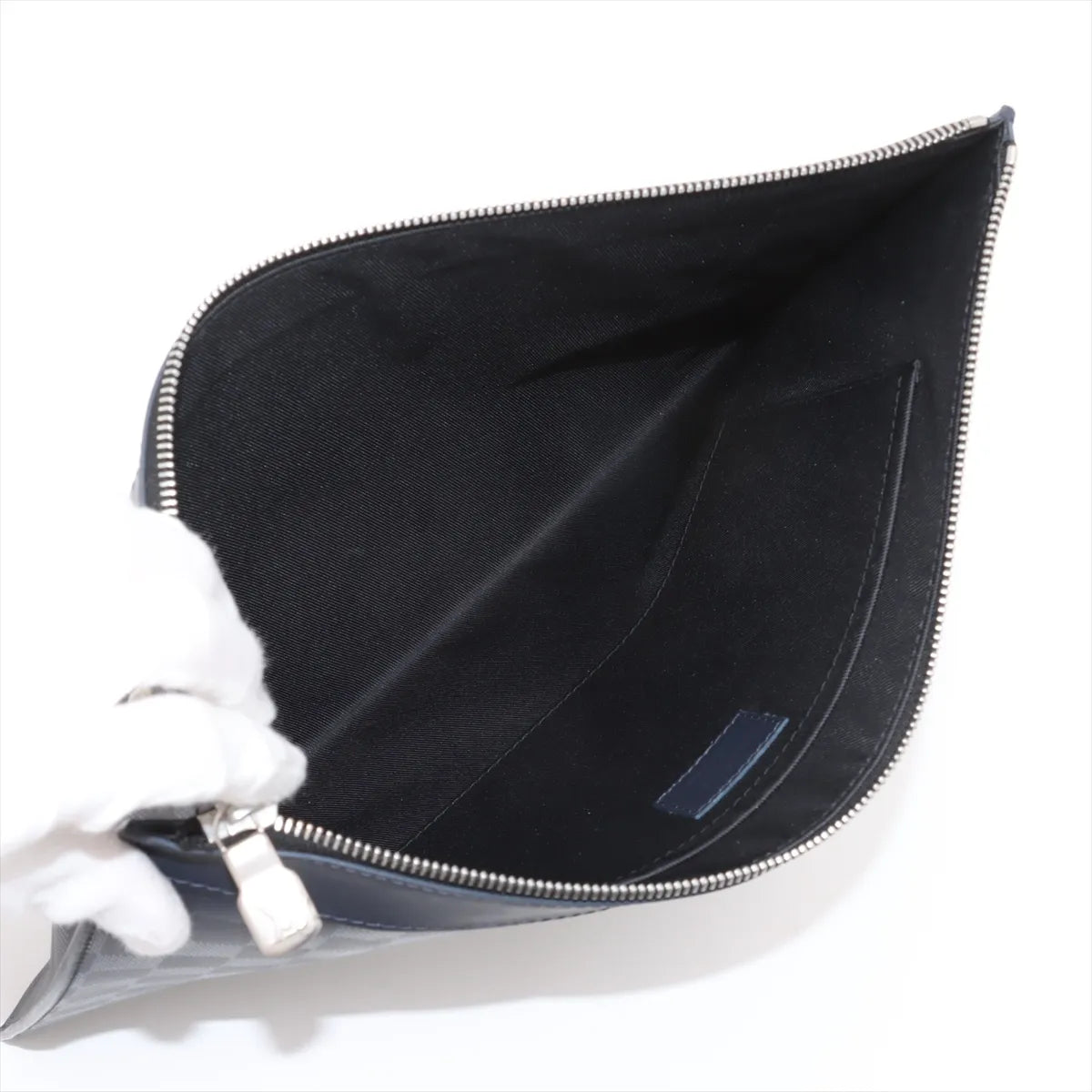 Pre-Owned Louis Vuitton Damier Infini Pochette Discovery GM SB06-795