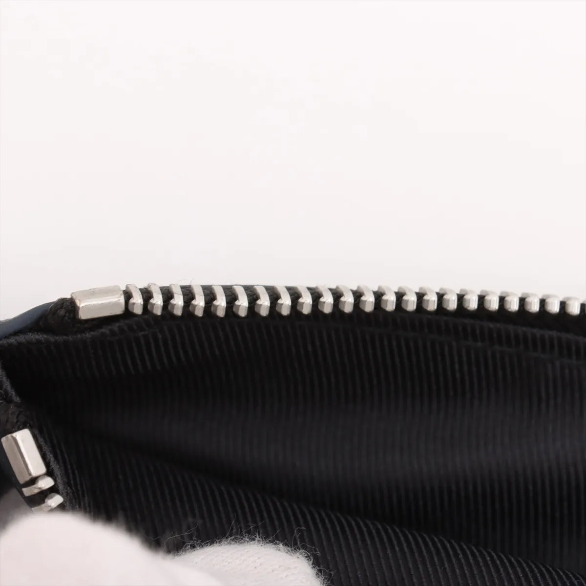 Pre-Owned Louis Vuitton Damier Infini Pochette Discovery GM SB06-795