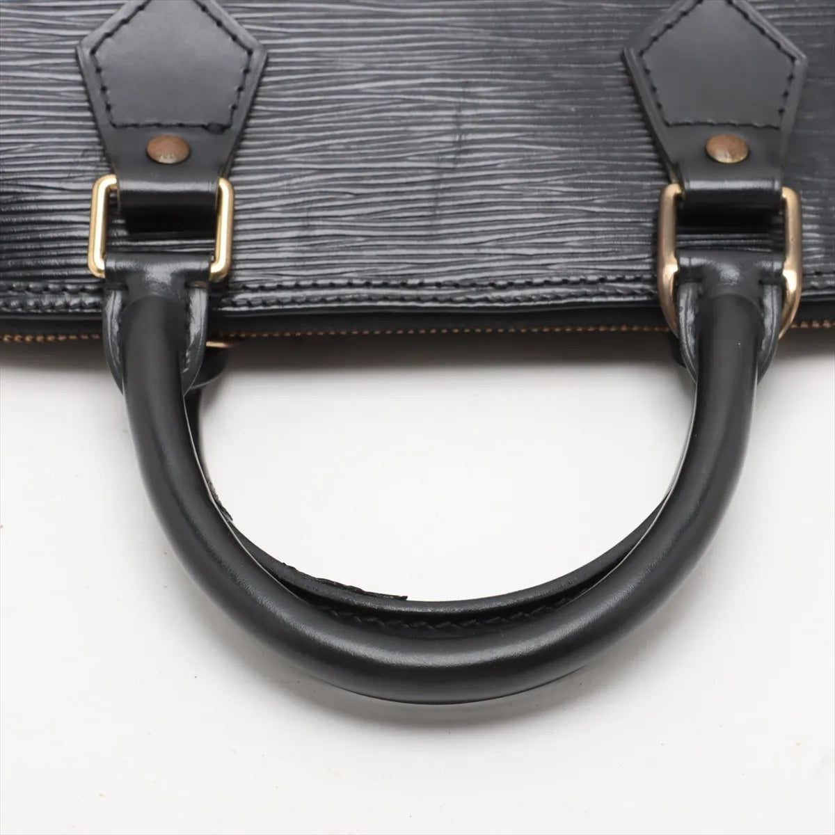 Louis Vuitton Epi Alma AR0946 Black