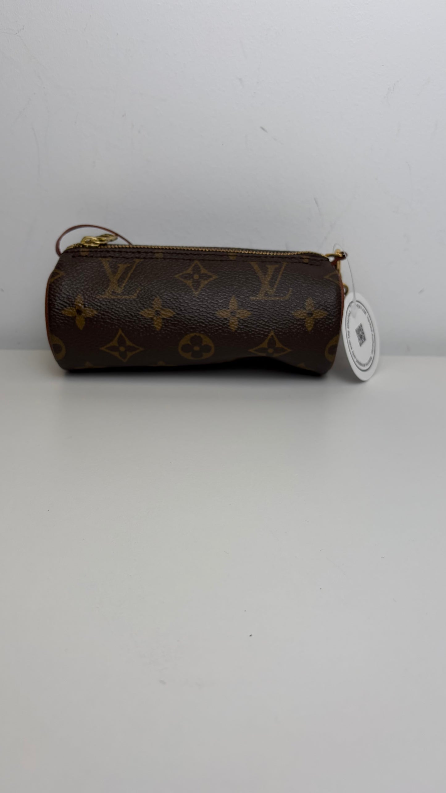 LOUIS VUITTON Monogram Papillon Pouch LV Auth 161312 161312