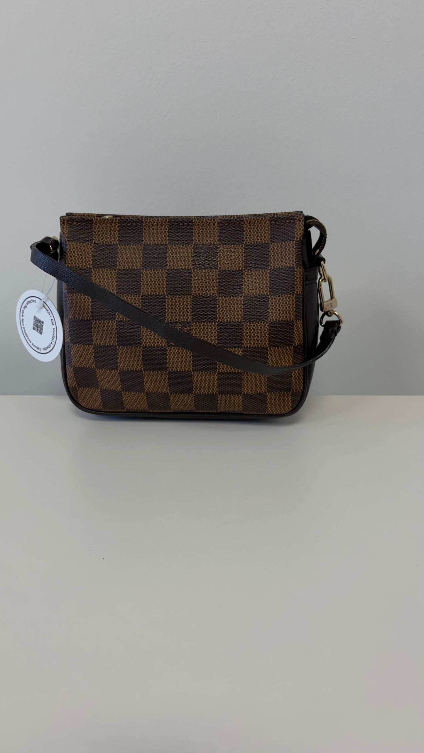 Louis Vuitton Damier Ebene Trousse Makeup Brown