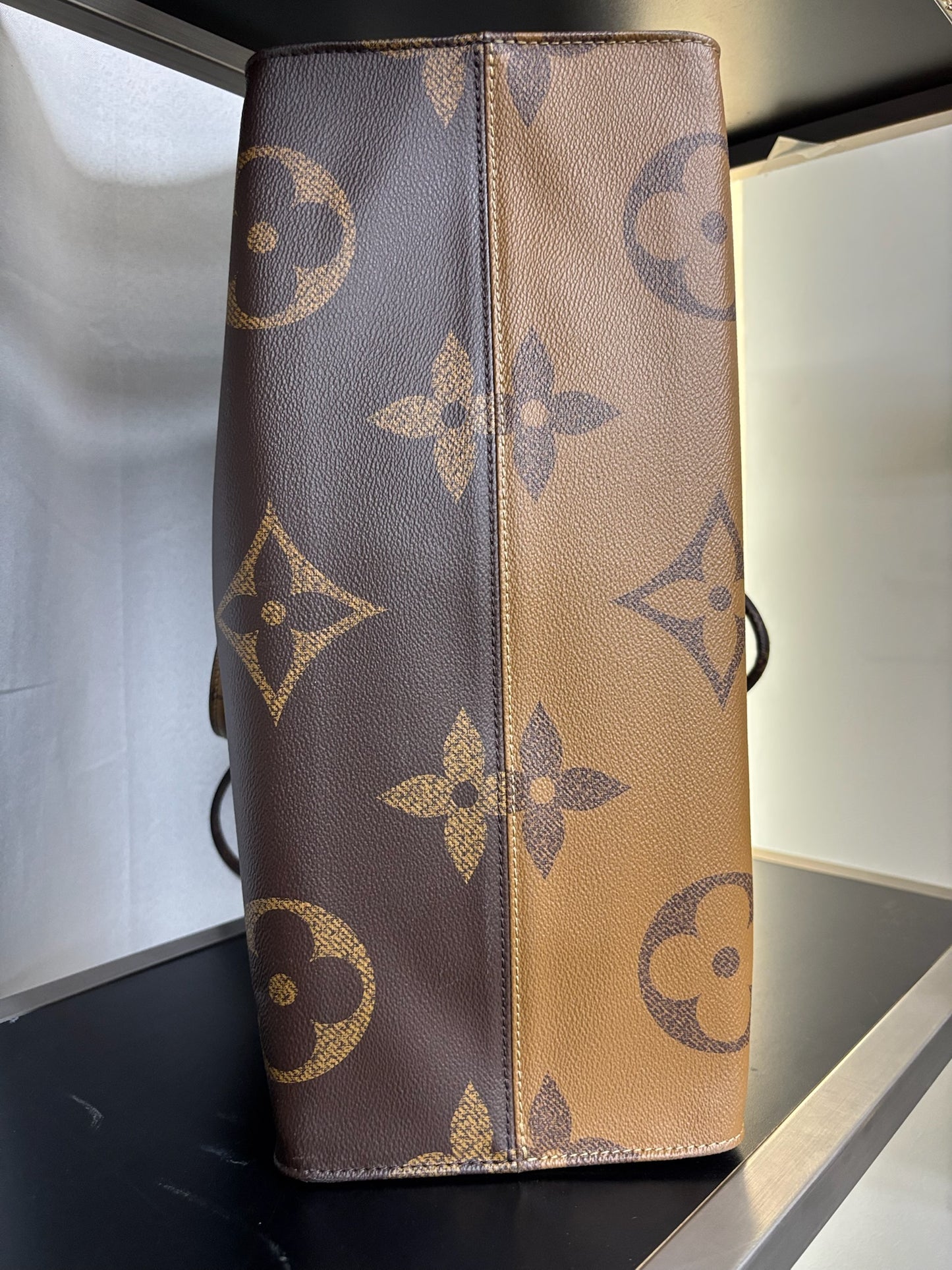 Louis Vuitton OnTheGo GM Tote Bag