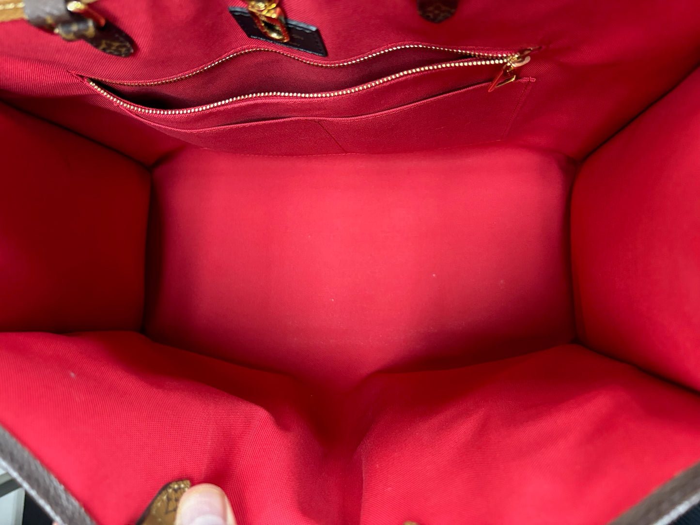 Louis Vuitton OnTheGo GM Tote Bag