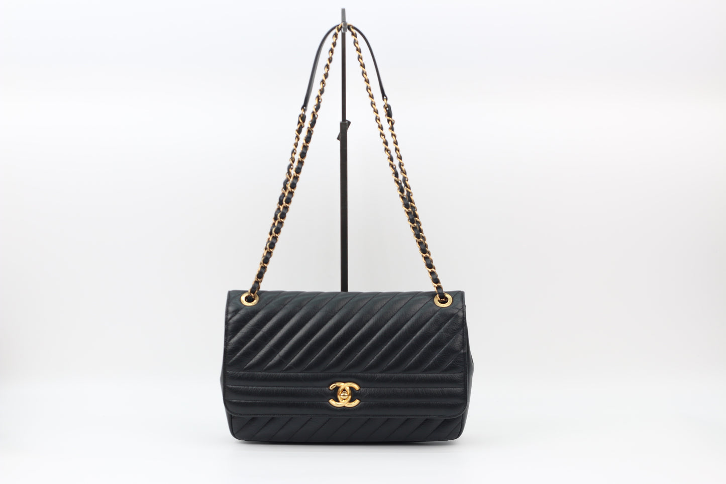 Chanel Black Calfskin Quilted Diagonal One Shoulder Bag A93231 (VB038290210H)