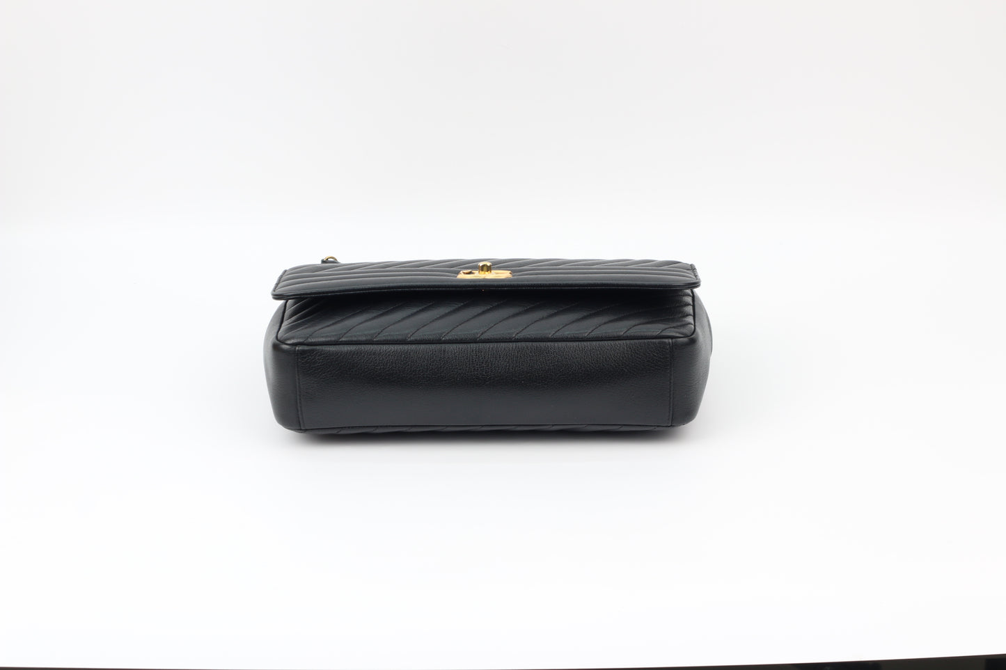 Chanel Black Calfskin Quilted Diagonal One Shoulder Bag A93231 (VB038290210H)