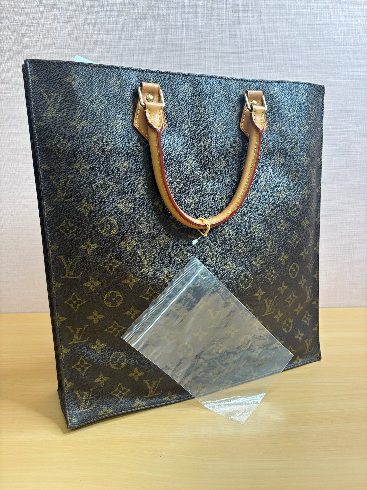Louis Vuitton Monogram Sac Plat Tote Bag