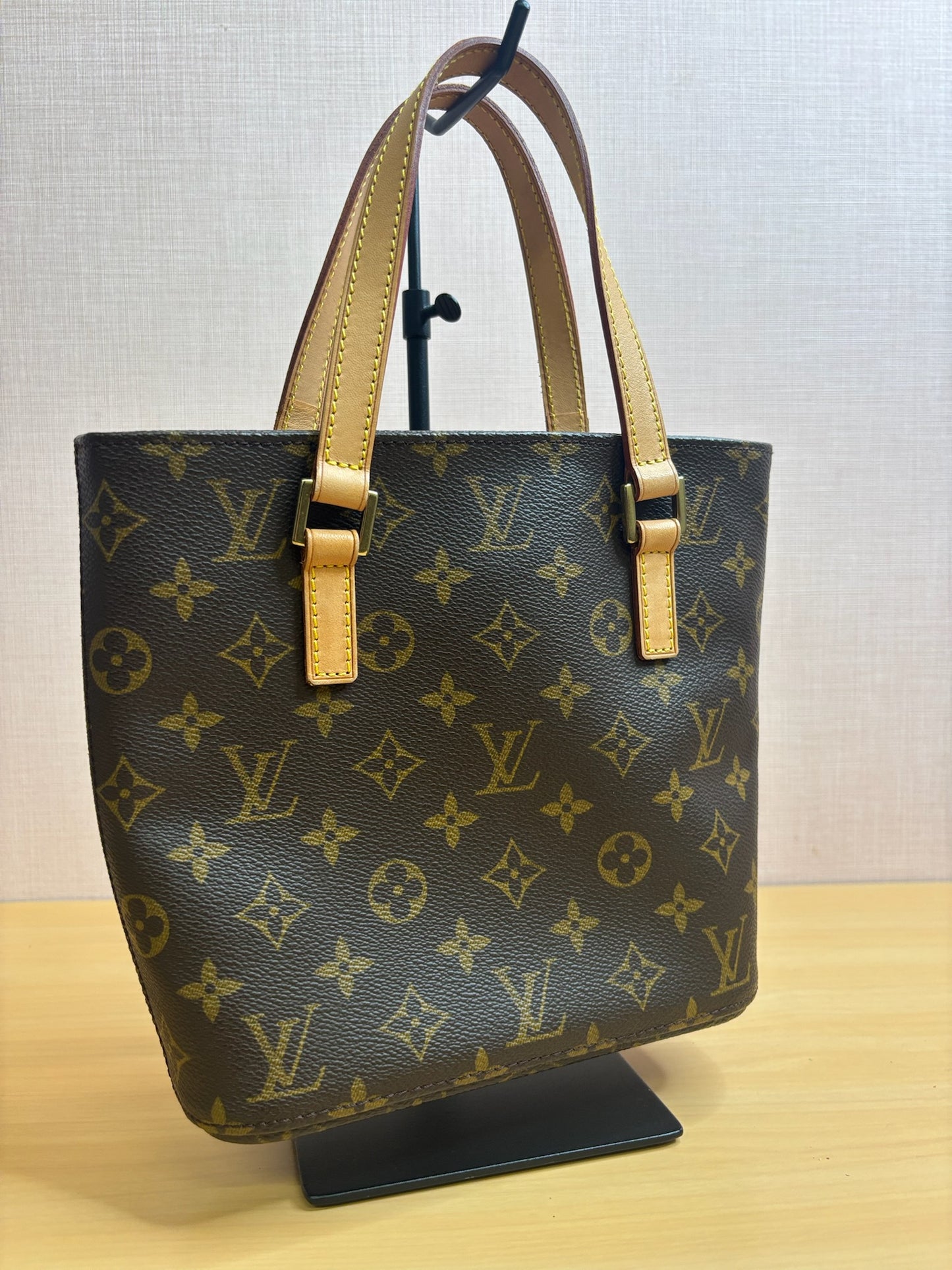 Louis Vuitton Vavin PM Tote Bag